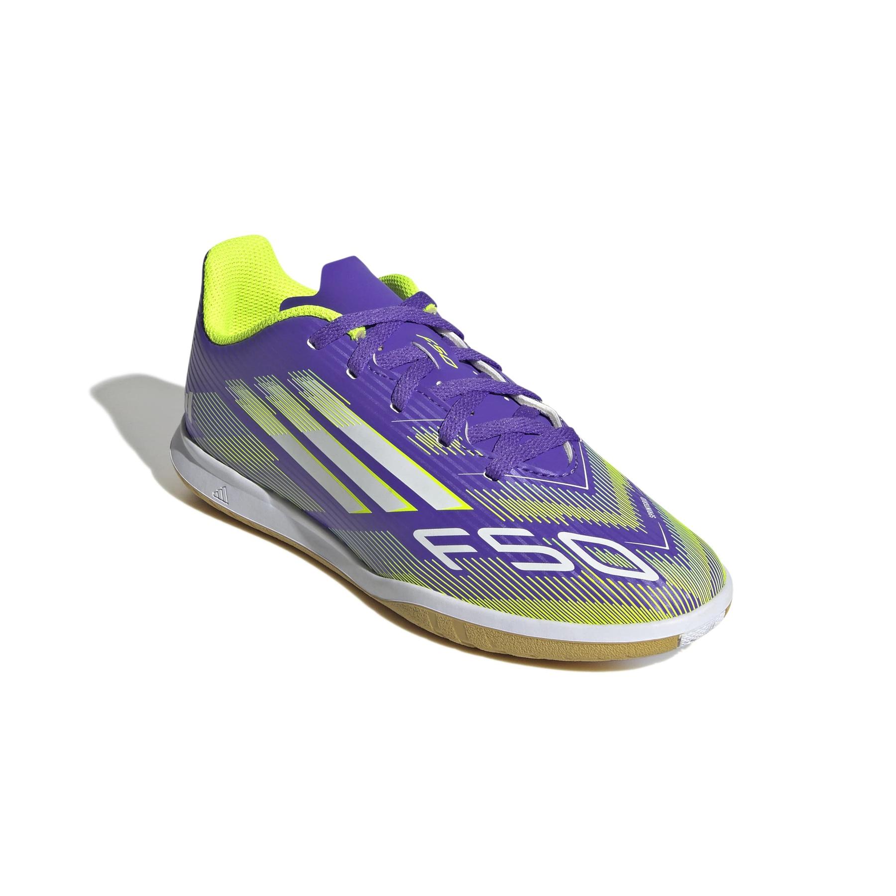 product/a/d/adidas_ji0042_5_footwear_photography_front_lateral_top_view_white-nw091625.jpg