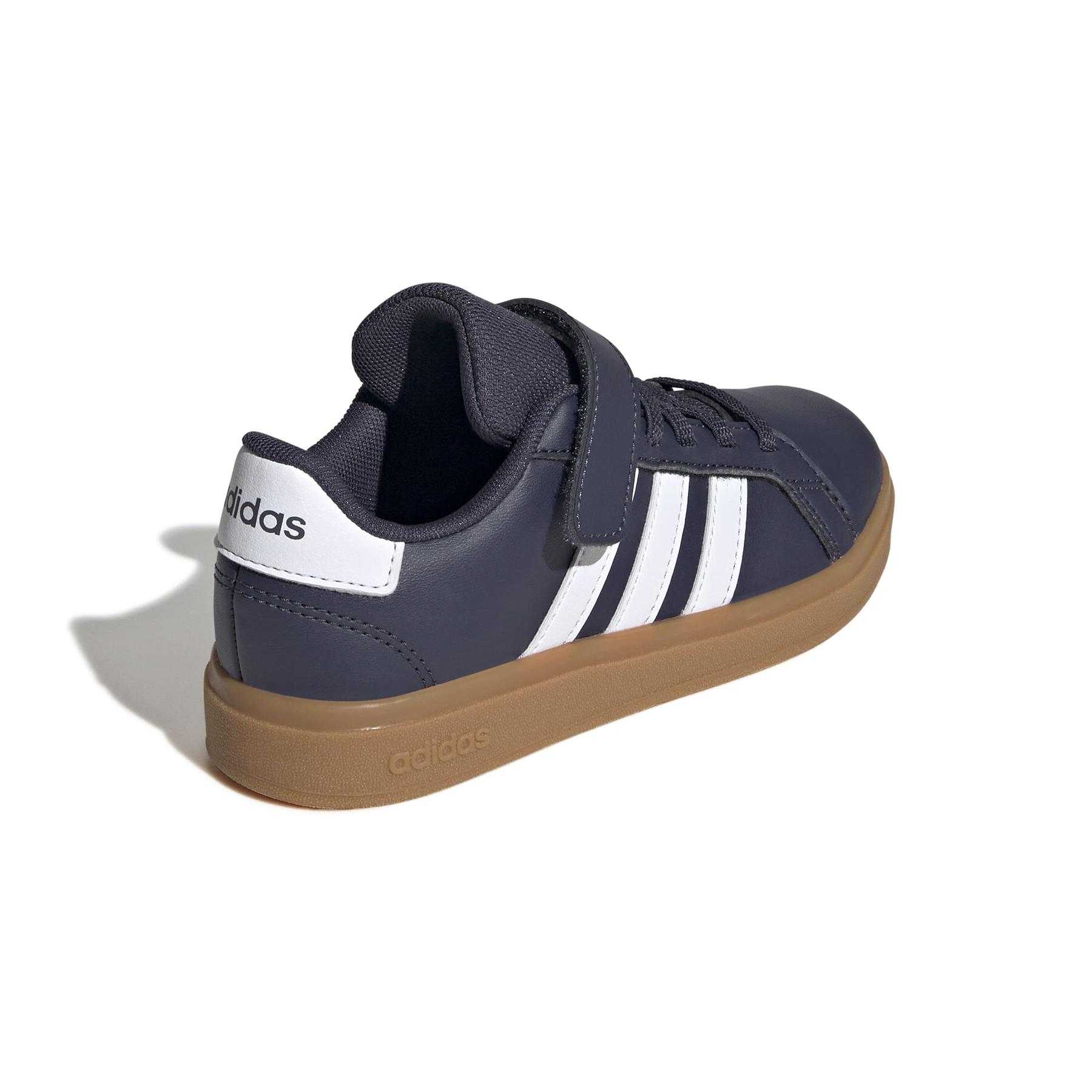 product/a/d/adidas_ji0974_7_footwear_photography_back_lateral_top_view_white-nw091625.jpg