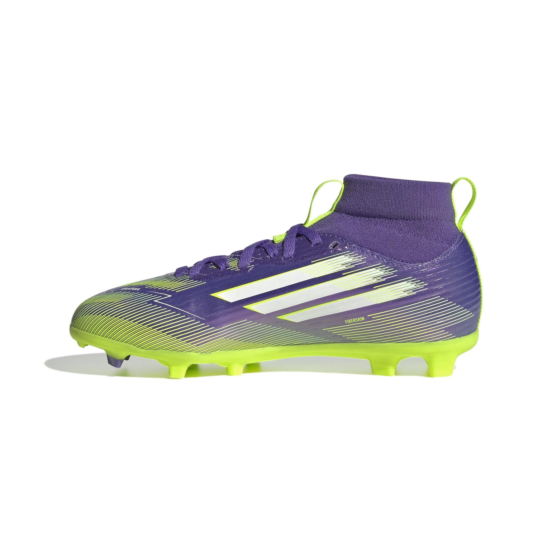 product/a/d/adidas_ji3547_4_footwear_photography_side_medial_center_view_white-nw091625.jpg
