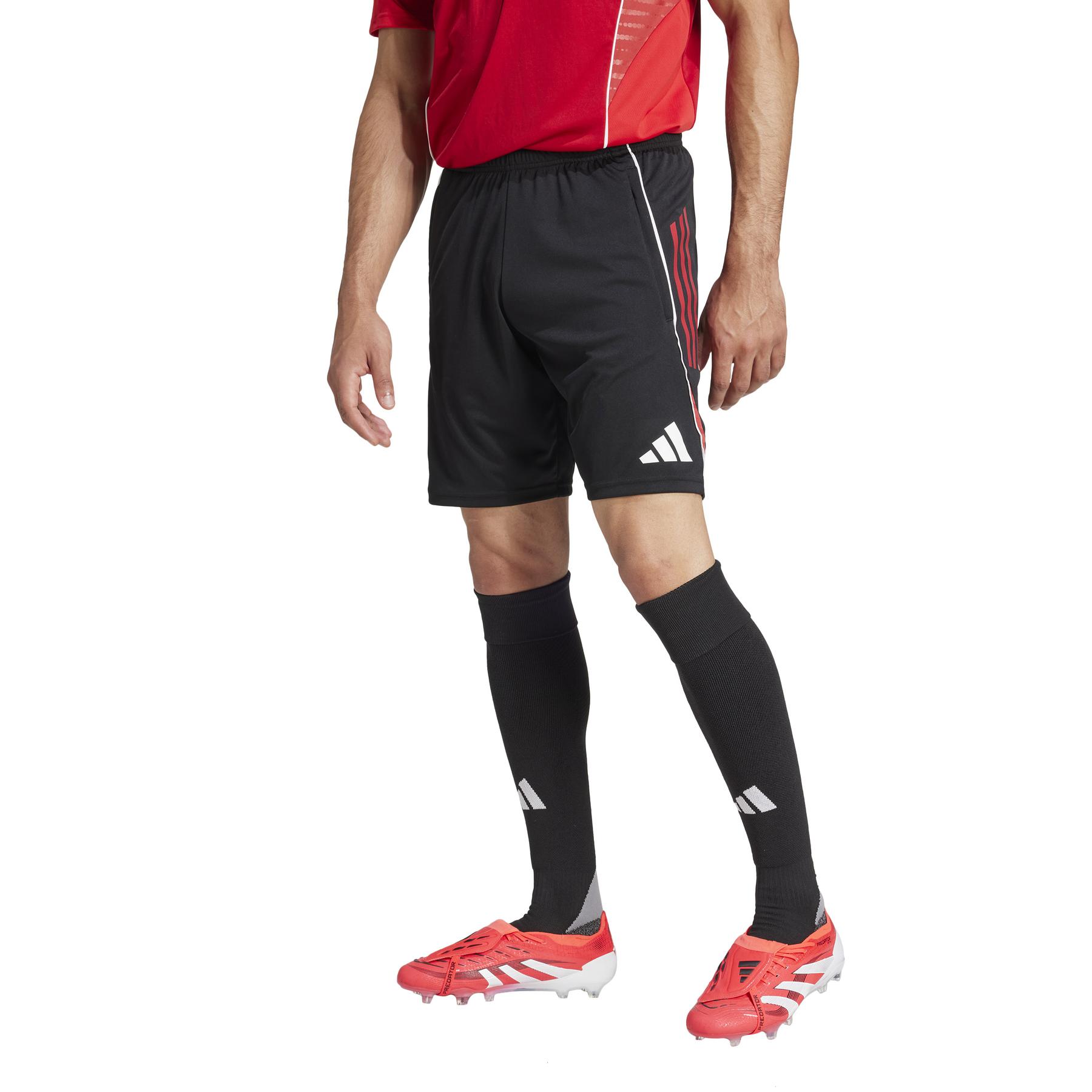 product/a/d/adidas_ji6491_black-tepore_4.jpg