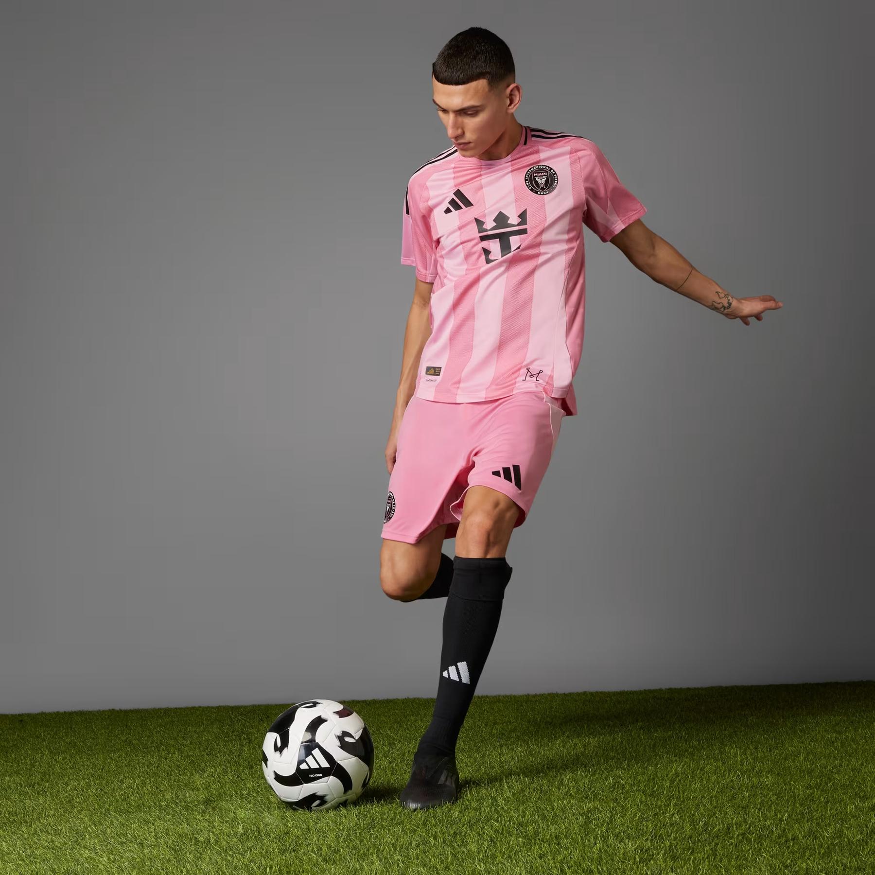 product/a/d/adidas_ji6818_roseas_9.jpg