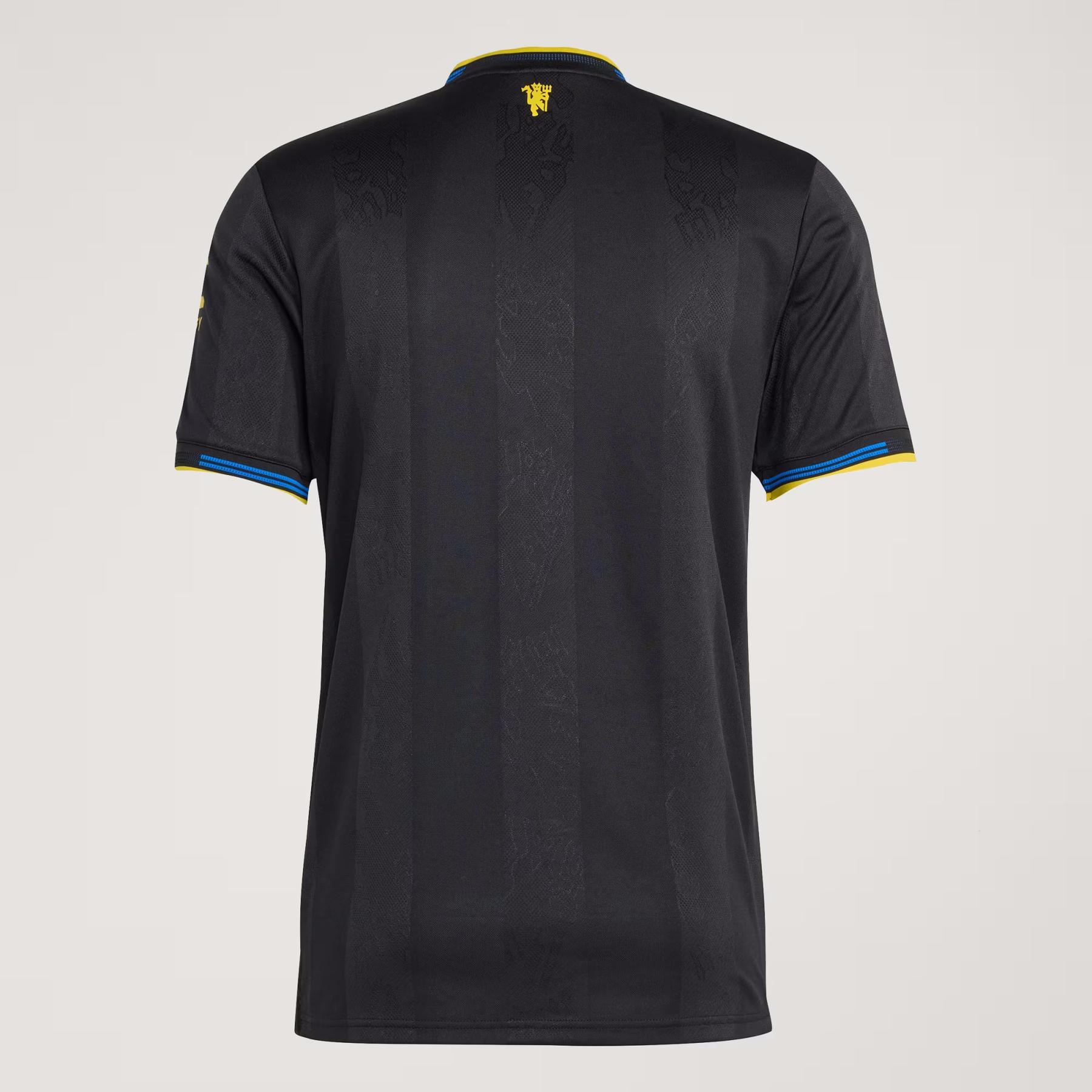 product/a/d/adidas_ji7419_1.jpg