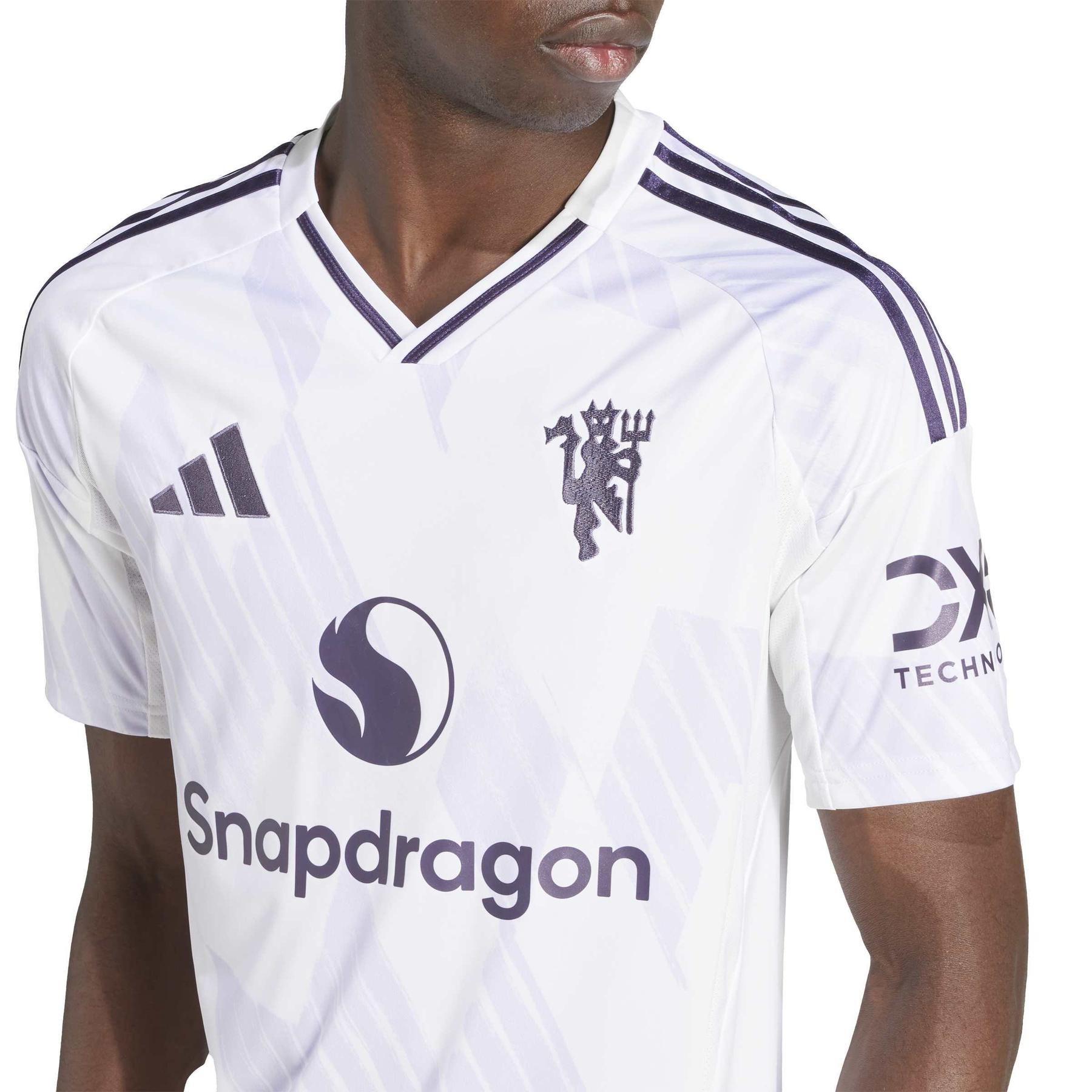 product/a/d/adidas_ji7423_6_apparel_on_model_detail_view_1_white.jpg
