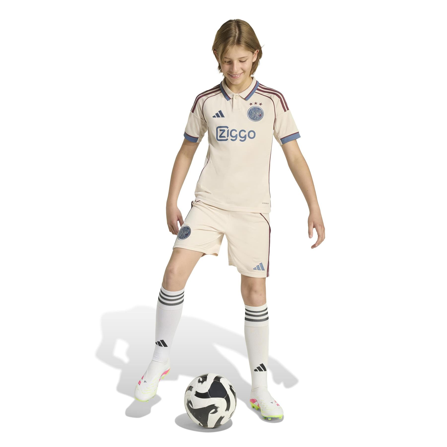 product/a/d/adidas_ji9574_4_apparel_on_model_walking_view_white.jpg