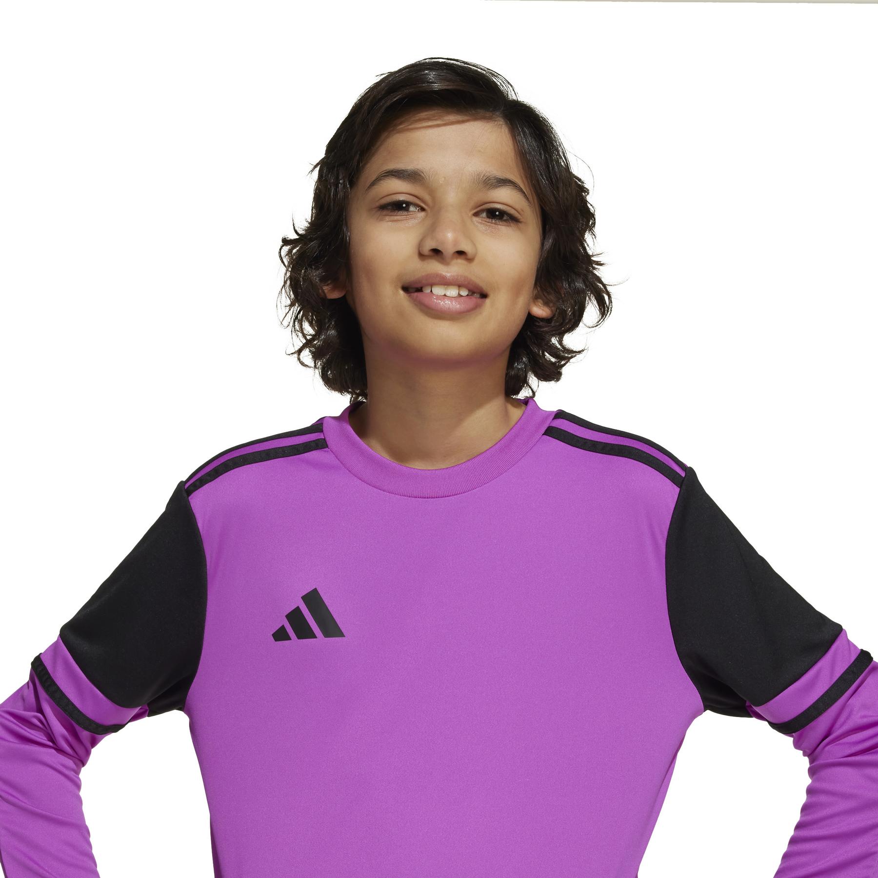 product/a/d/adidas_jj1939_6_apparel_on_model_detail_view_1_white.jpg