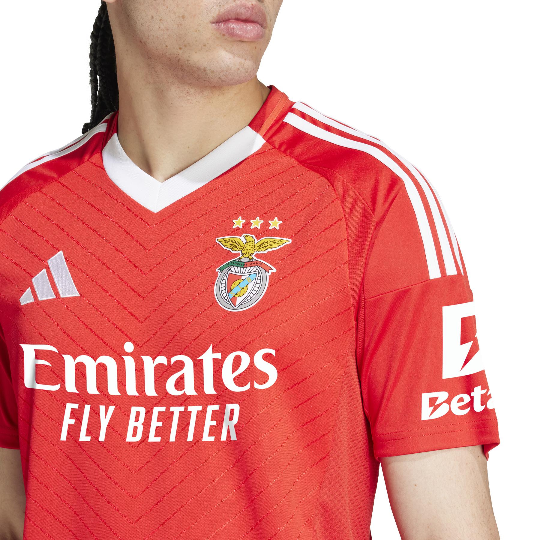 product/a/d/adidas_jj5110_9_apparel_on_model_detail_view_2_white.jpg