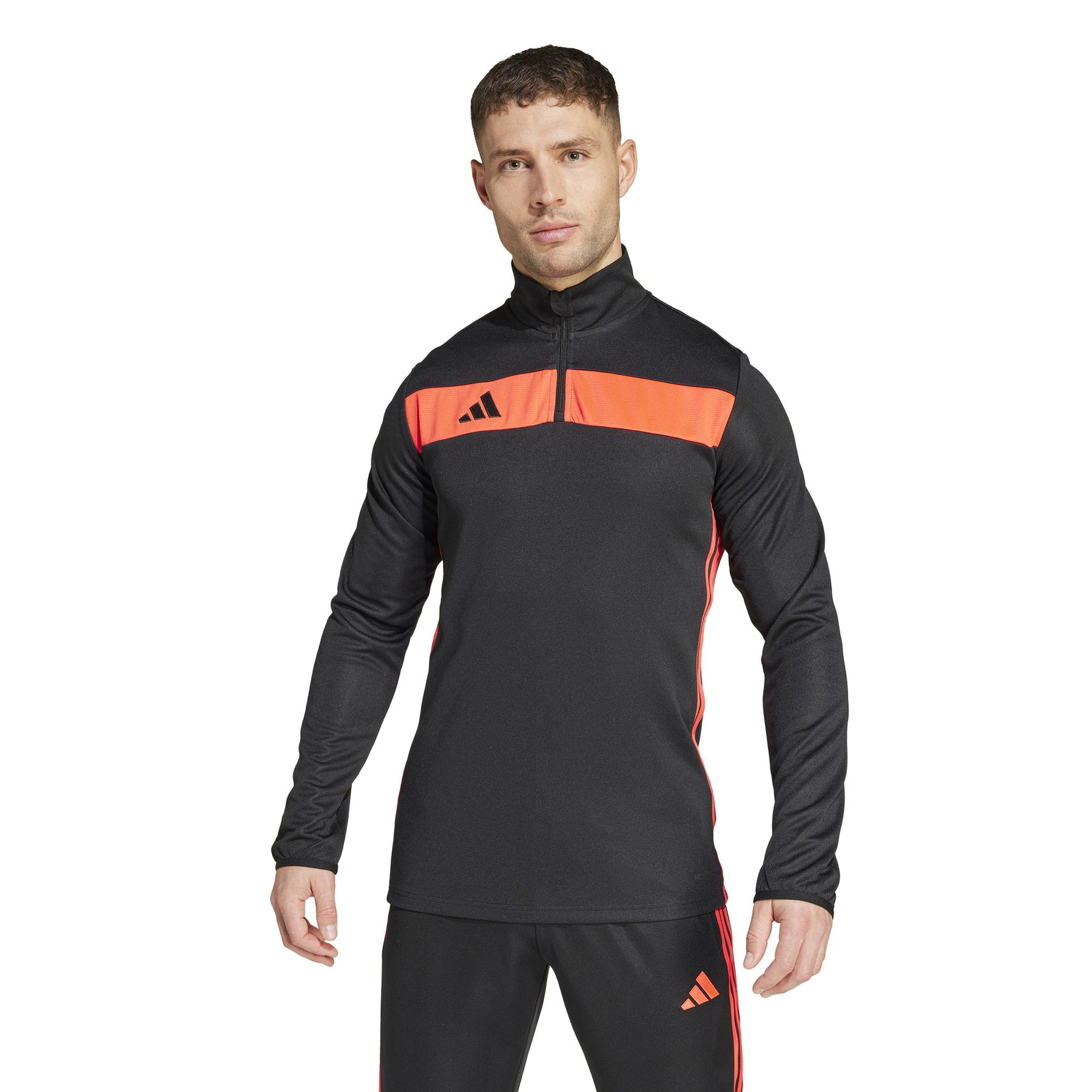 product/a/d/adidas_jm3590_black-lucred_7.jpg