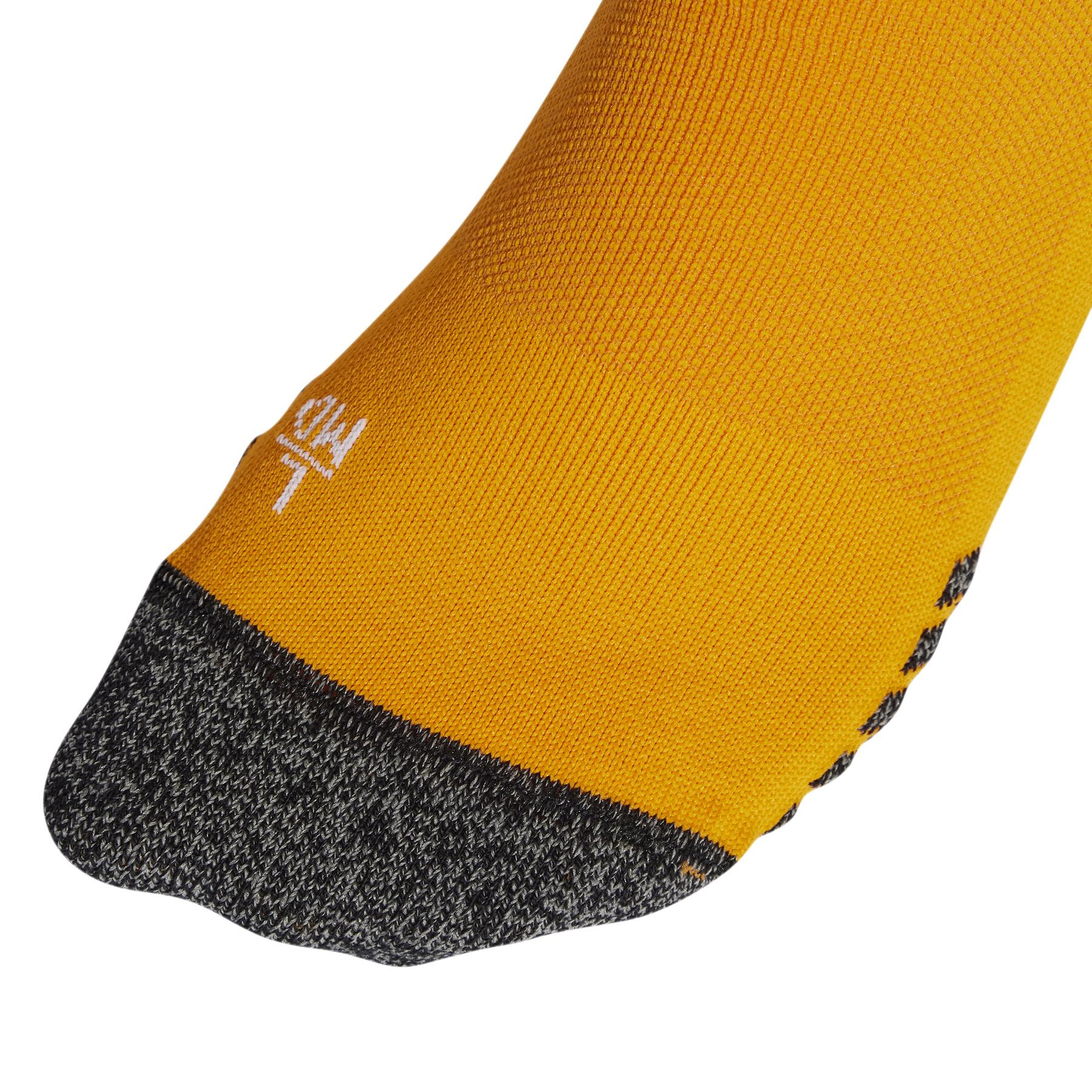 product/a/d/adidas_jm3662_creora_4.jpg
