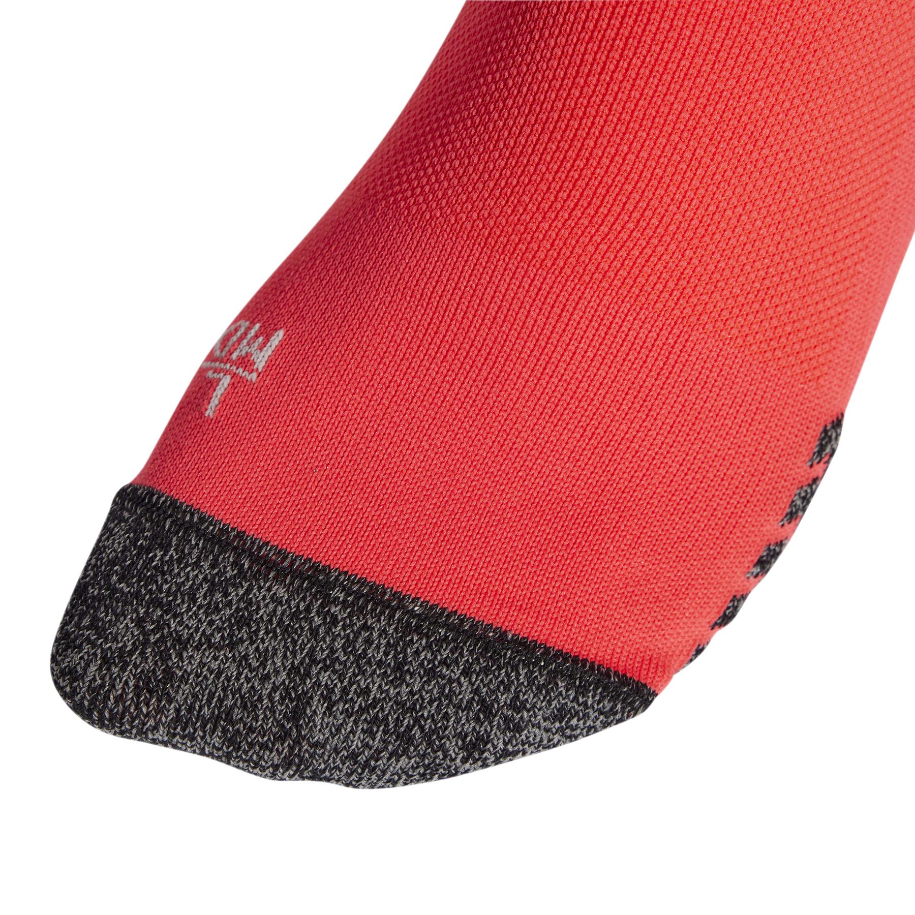 product/a/d/adidas_jm3666_shored_4.jpg