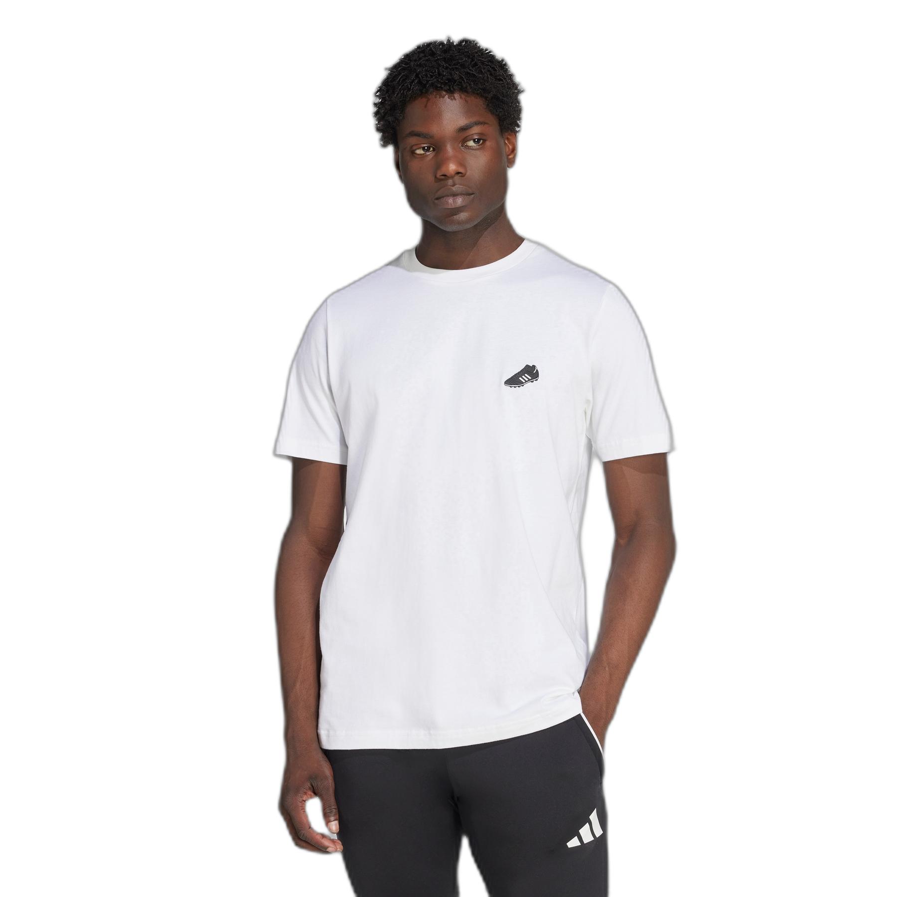 product/a/d/adidas_jm8957_white_1.jpg