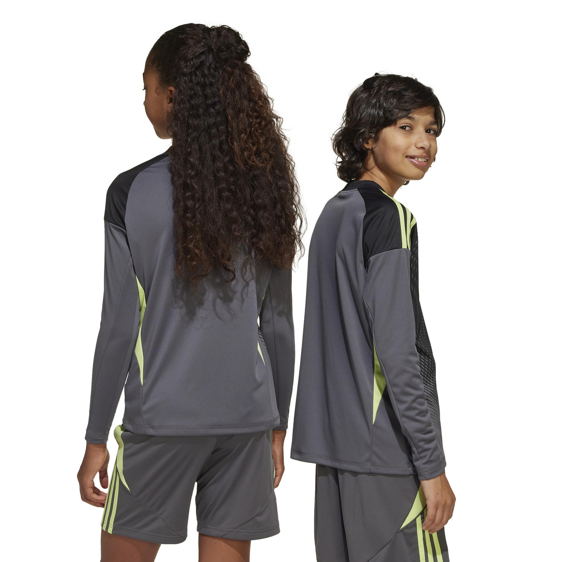 product/a/d/adidas_jn2019_grefiv_16.jpg
