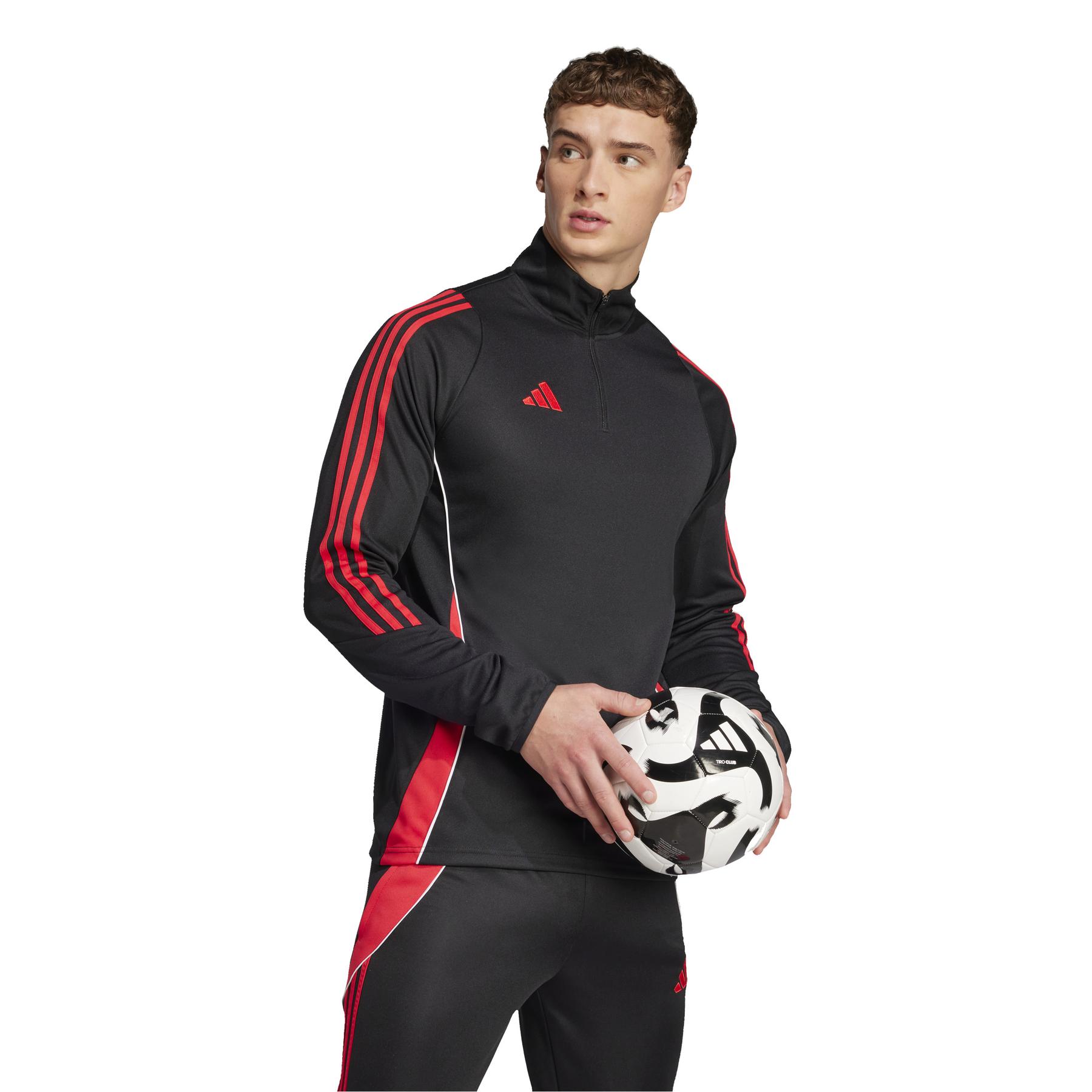 product/a/d/adidas_jn4565_black-purrub_5.jpg