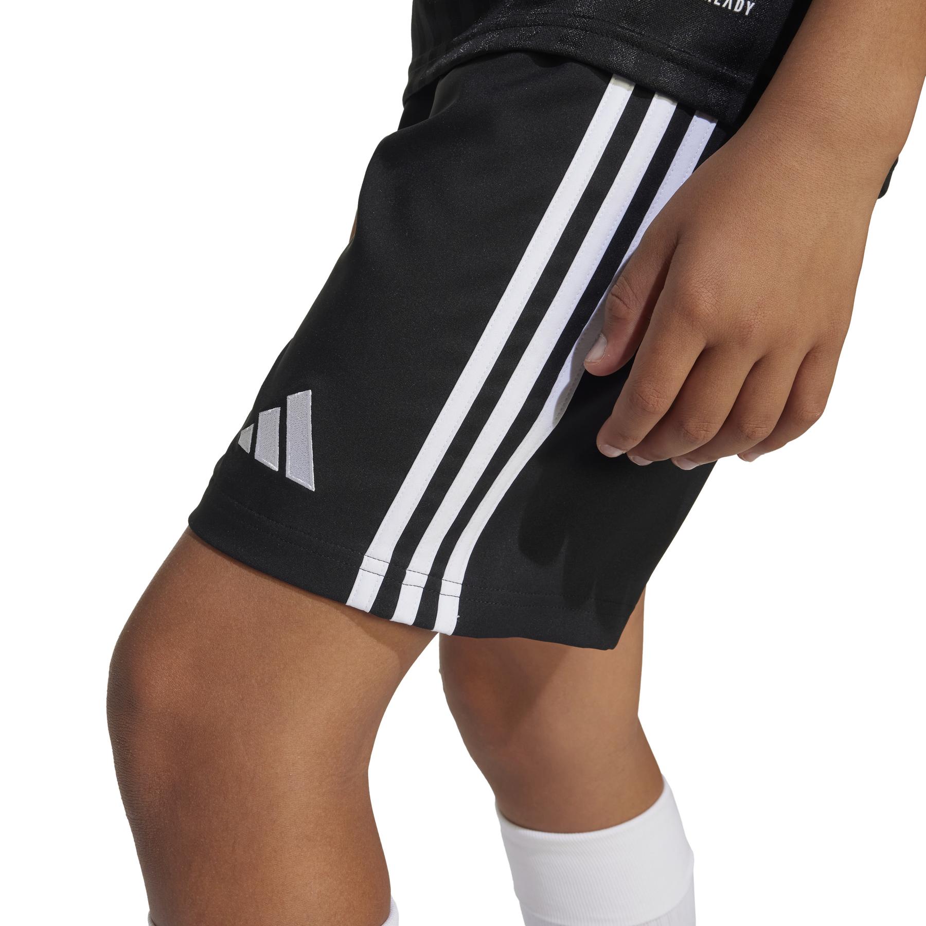 product/a/d/adidas_jn7170_black_7.jpg