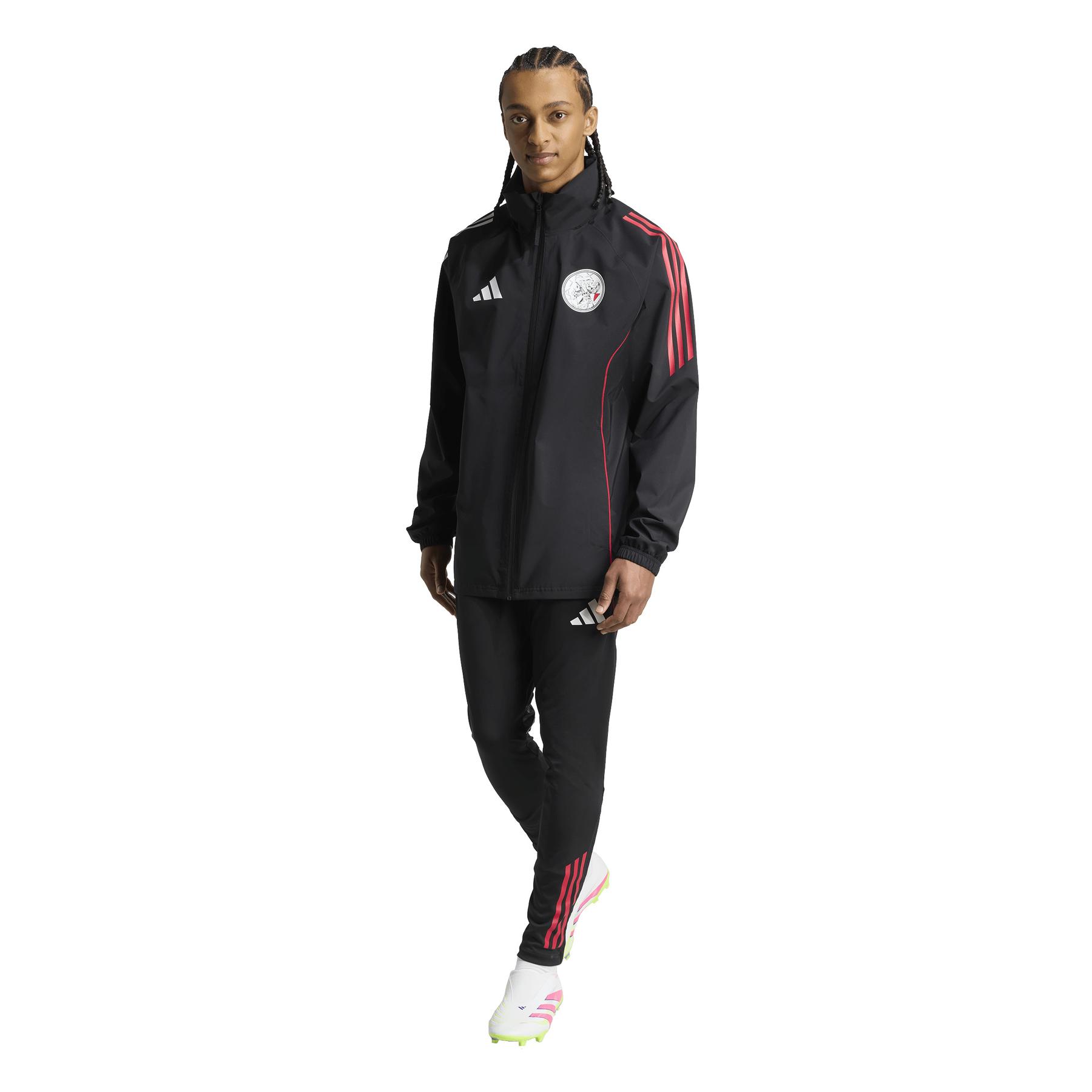 product/a/d/adidas_jp1756_black-white-bolred_5.jpg