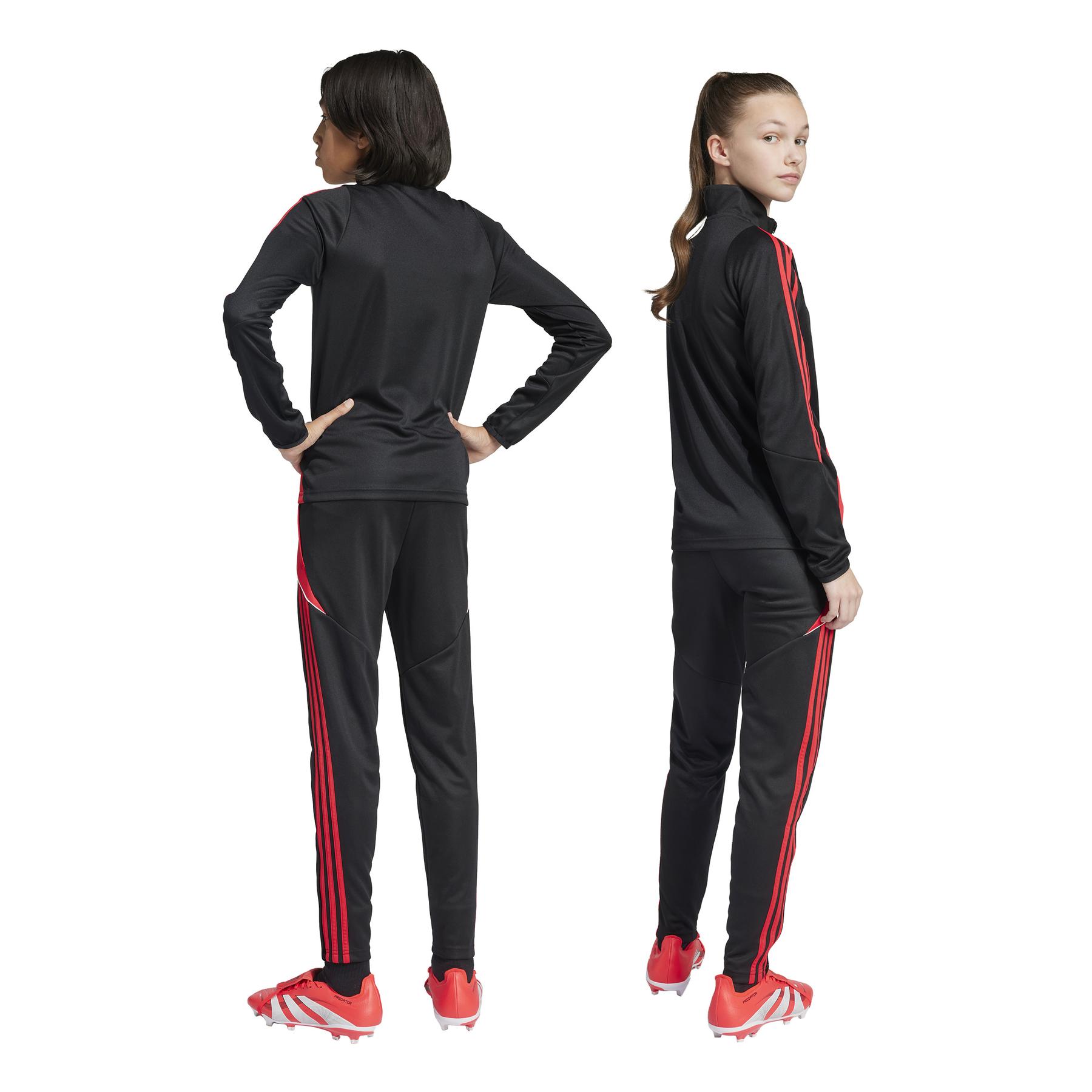 product/a/d/adidas_jp2490_black-purrub_7.jpg