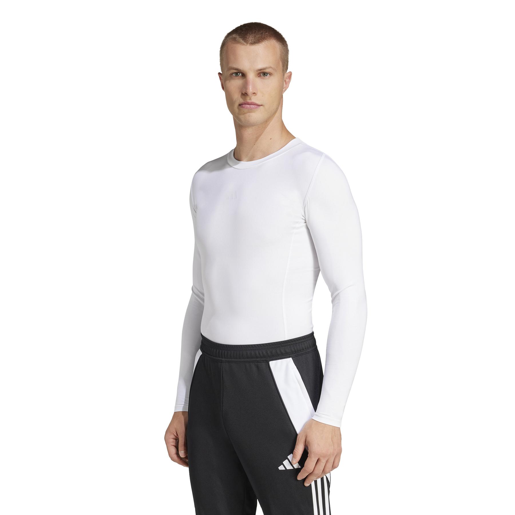 product/a/d/adidas_jp2920_white_1.jpg