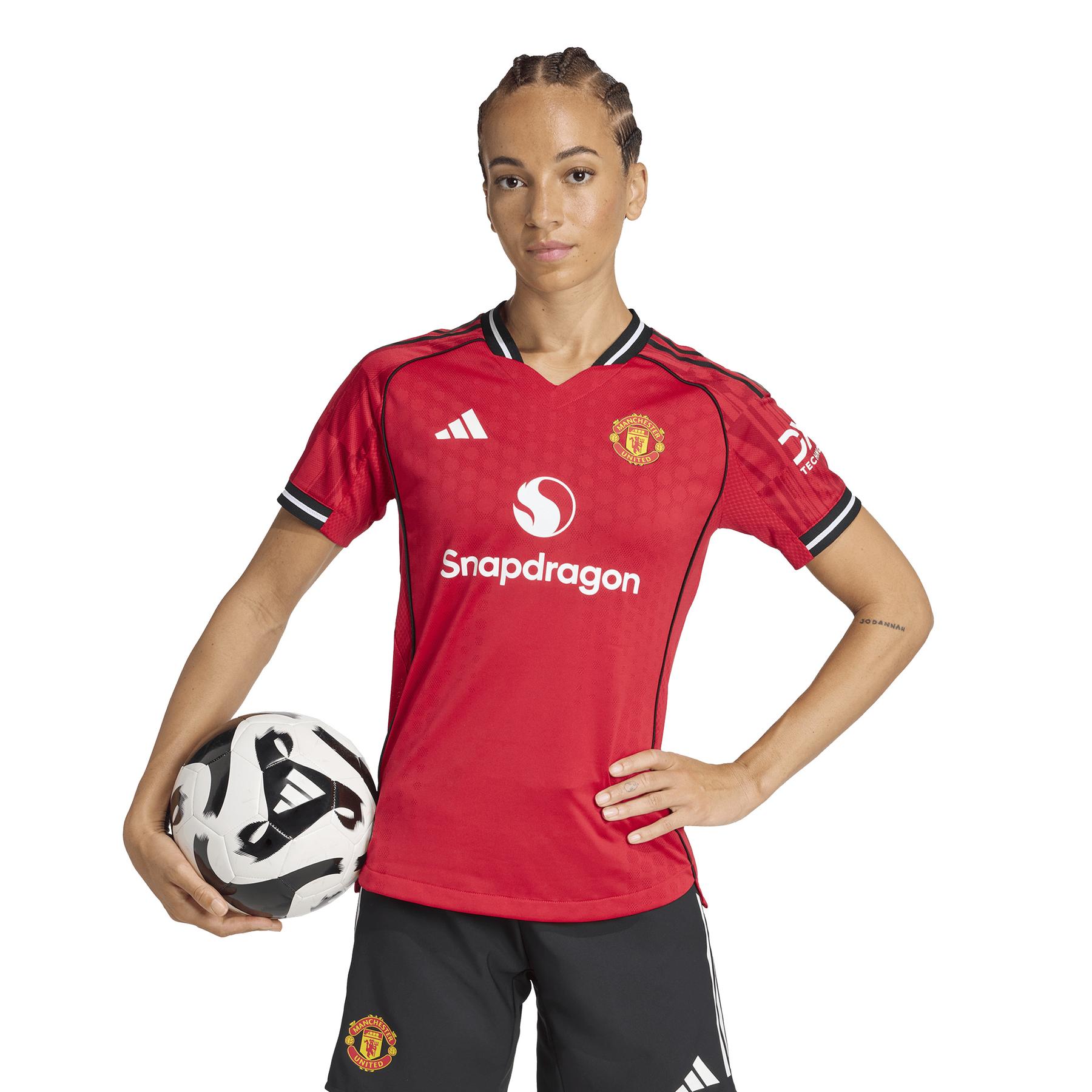 product/a/d/adidas_jp3008_mufred_3.jpg