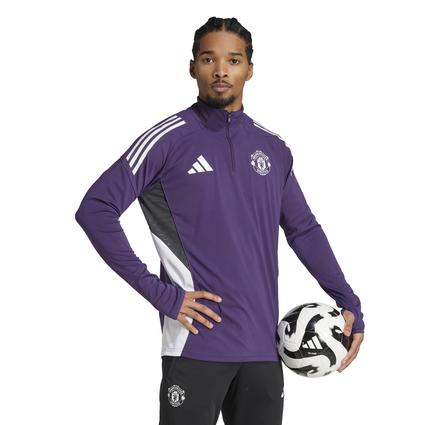product/a/d/adidas_jp3124_4_apparel_on_model_walking_view_white.jpg