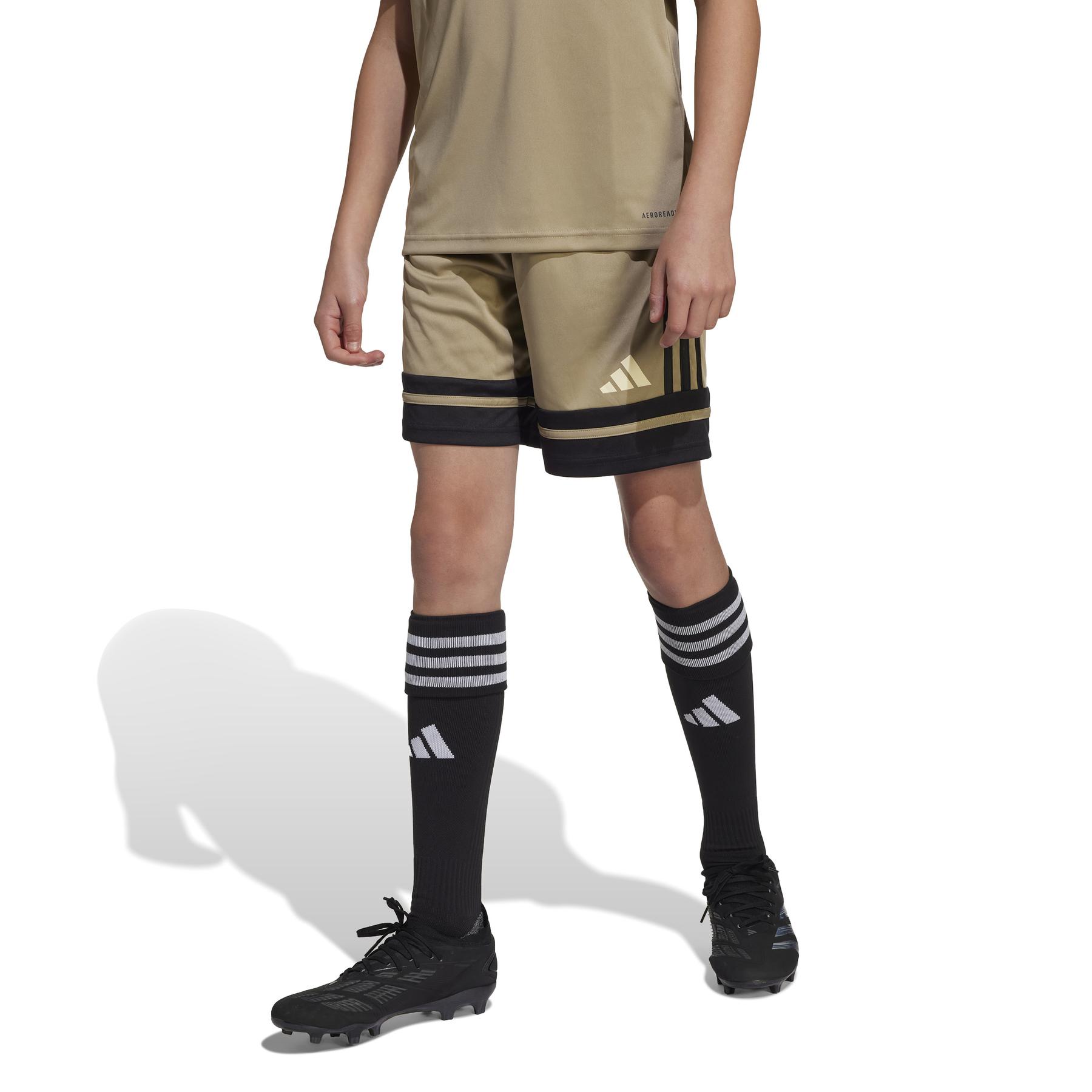 product/a/d/adidas_jp3418_2_apparel_on_model_standard_view_white.jpg