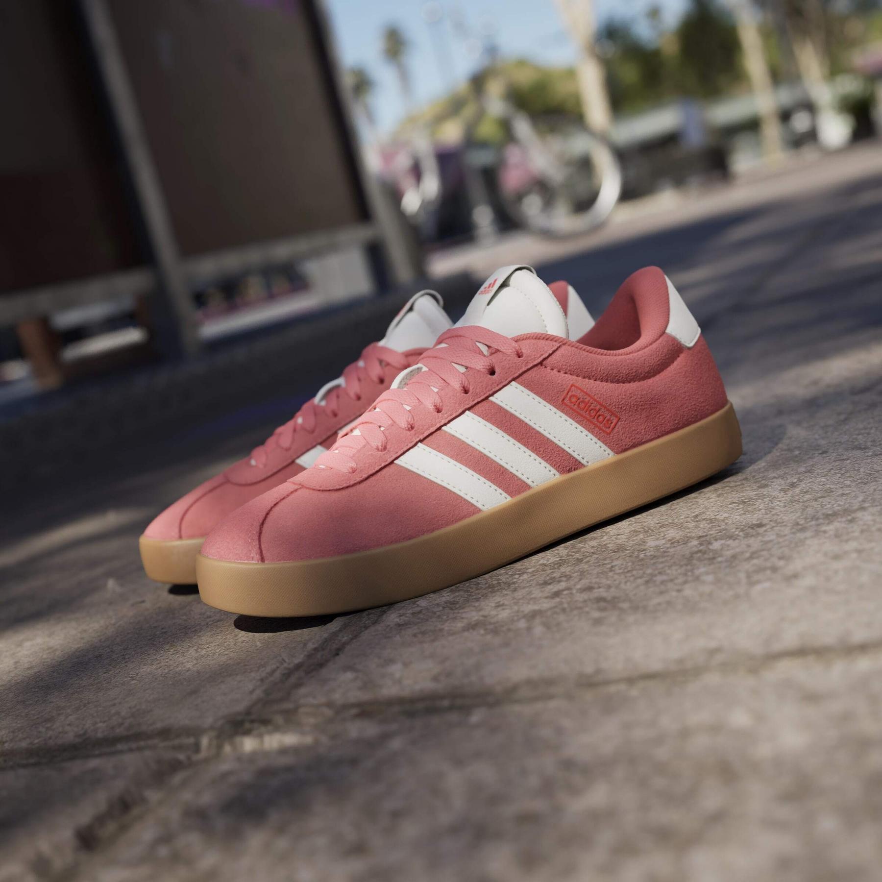 product/a/d/adidas_jp5327_20_footwear_photography_heromrktng_view_8-nw091625.jpg