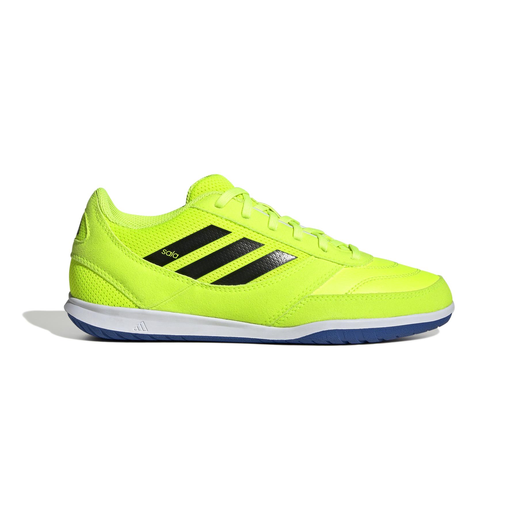 product/a/d/adidas_jp5640_1_footwear_photography_side_lateral_center_view_white-nw091625.jpg