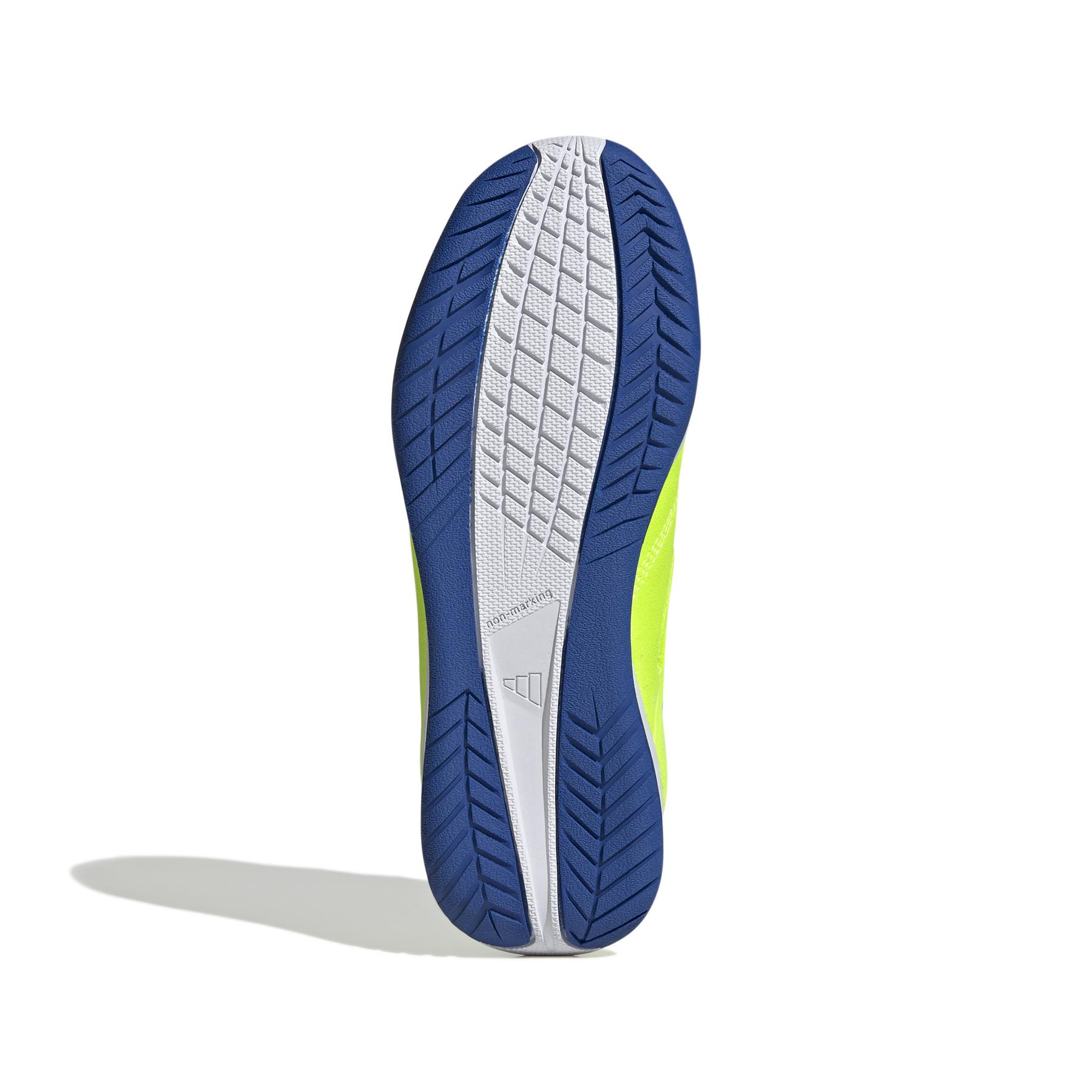 product/a/d/adidas_jp5640_3_footwear_photography_bottom_view_white-nw091625.jpg