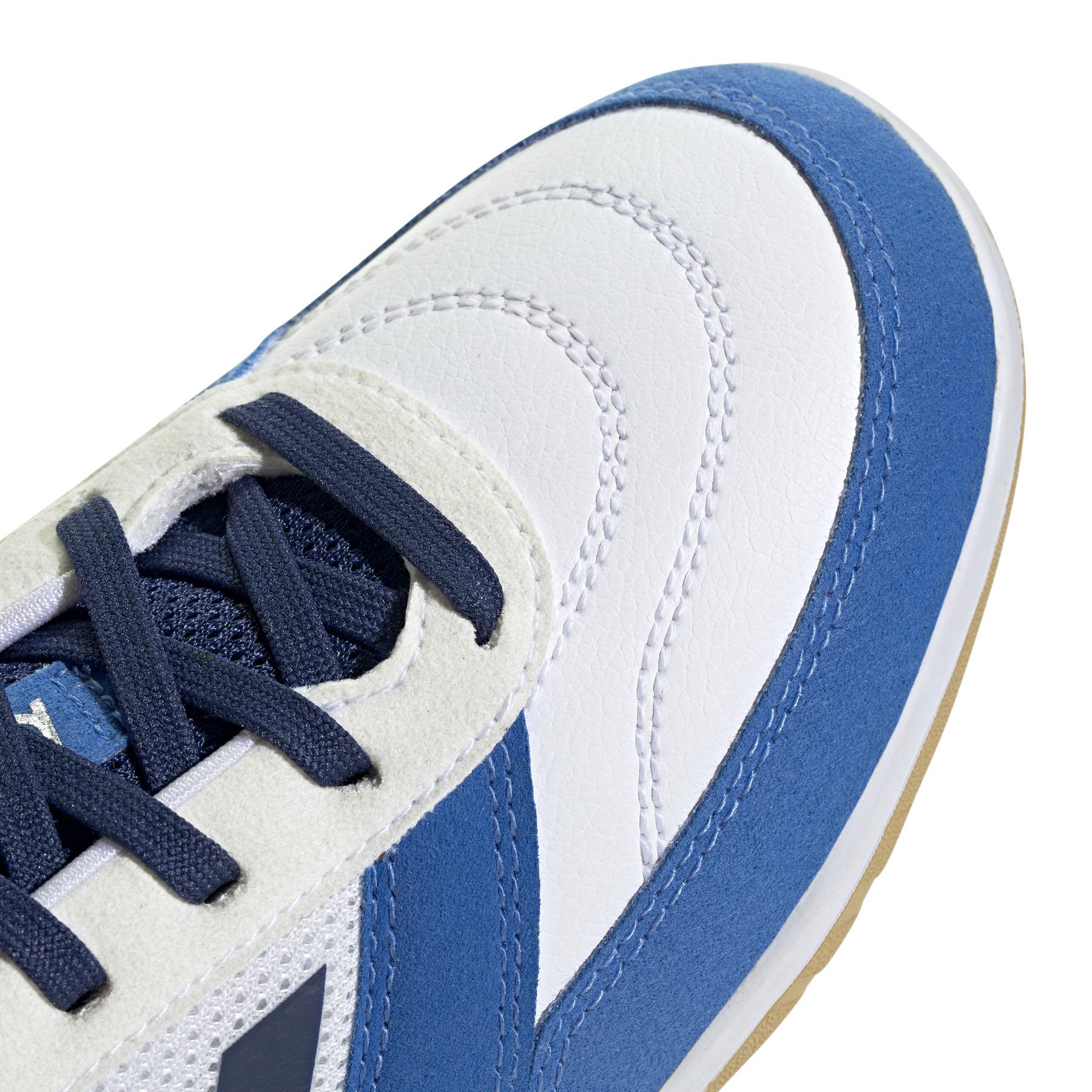 product/a/d/adidas_jp5642_7_footwear_photography_detail_view_1_white.jpg