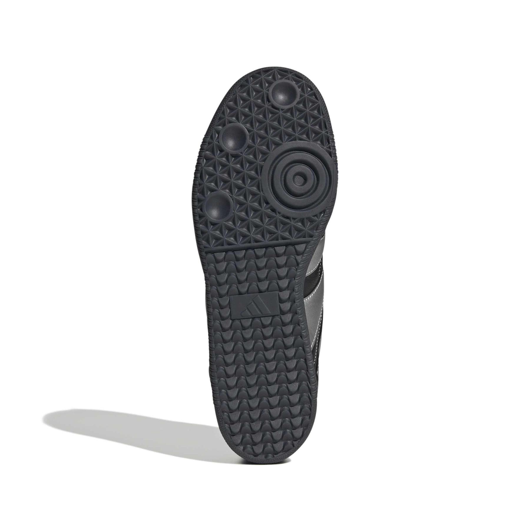 product/a/d/adidas_jq6777_3_footwear_photography_bottom_view_white.jpg
