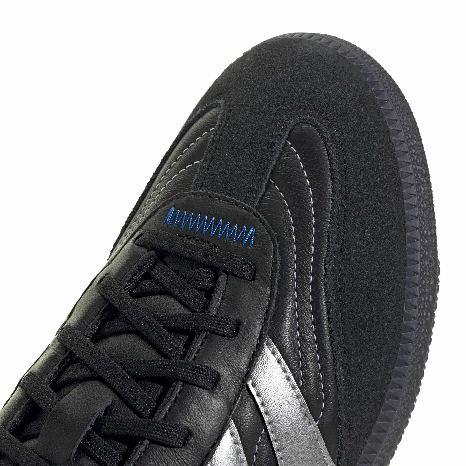 product/a/d/adidas_jq6777_7_footwear_photography_detail_view_1_white.jpg