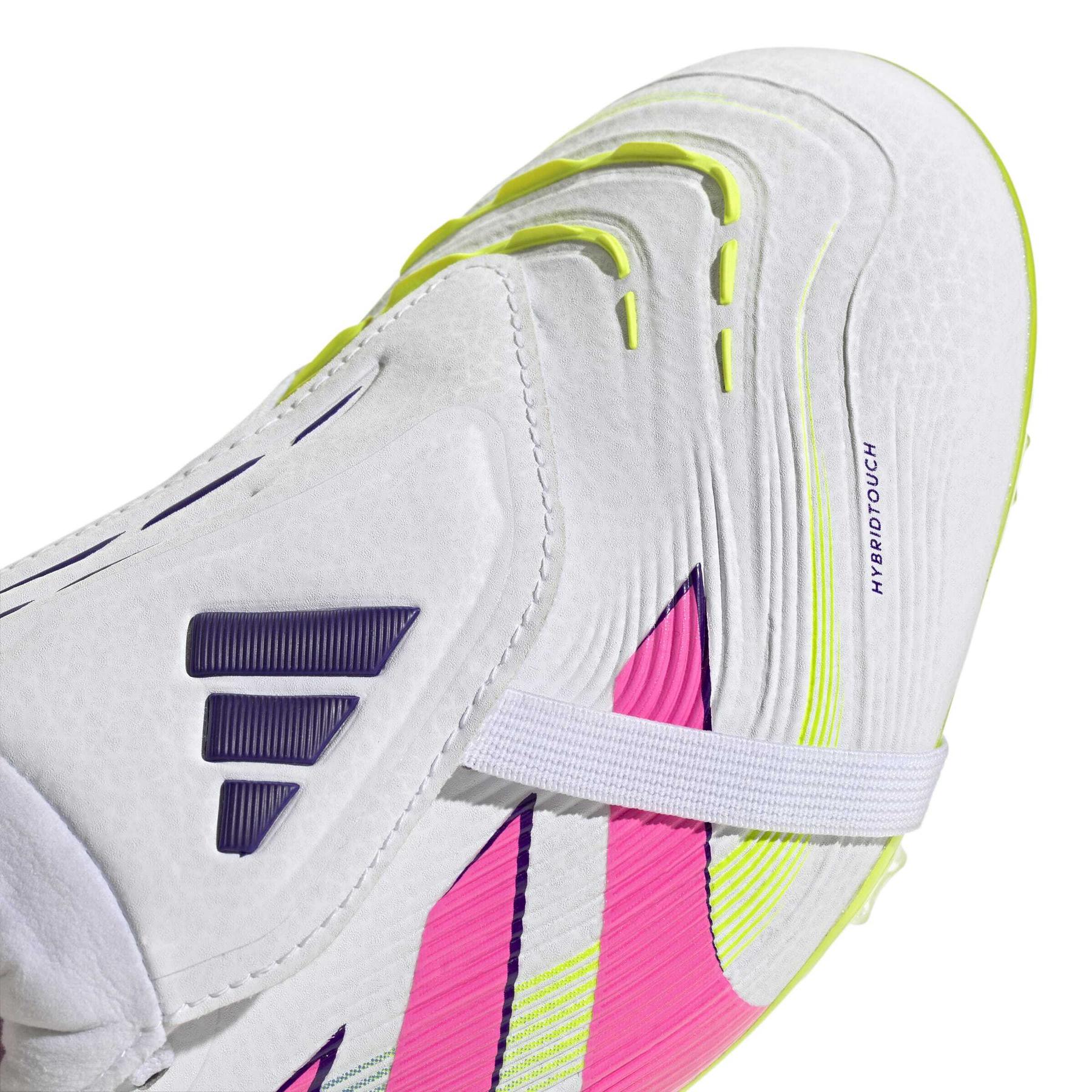 product/a/d/adidas_jr0440_7_footwear_photography_detail_view_1_white-nw091625.jpg
