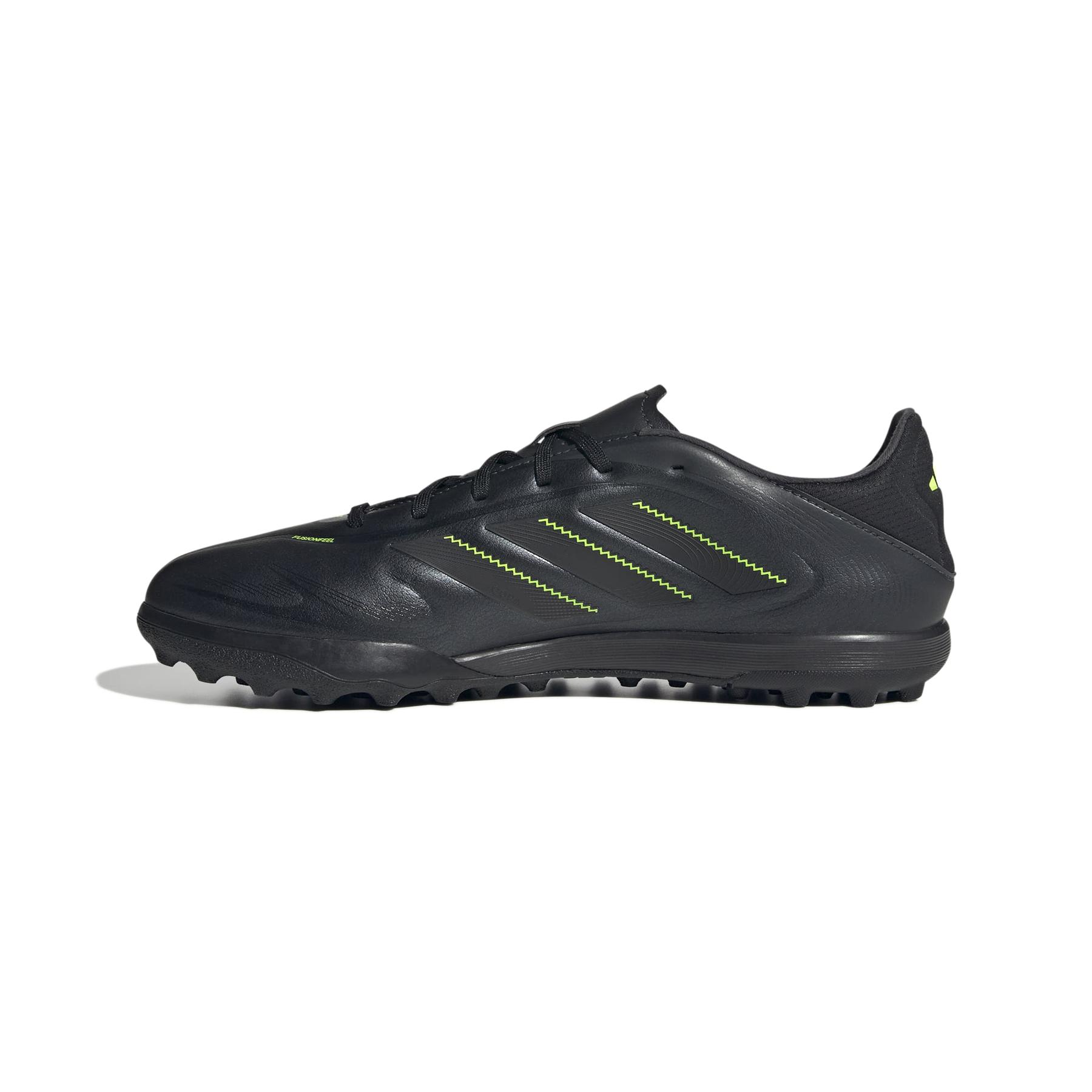 product/a/d/adidas_jr2855_4_footwear_photography_side_medial_center_view_white.jpg