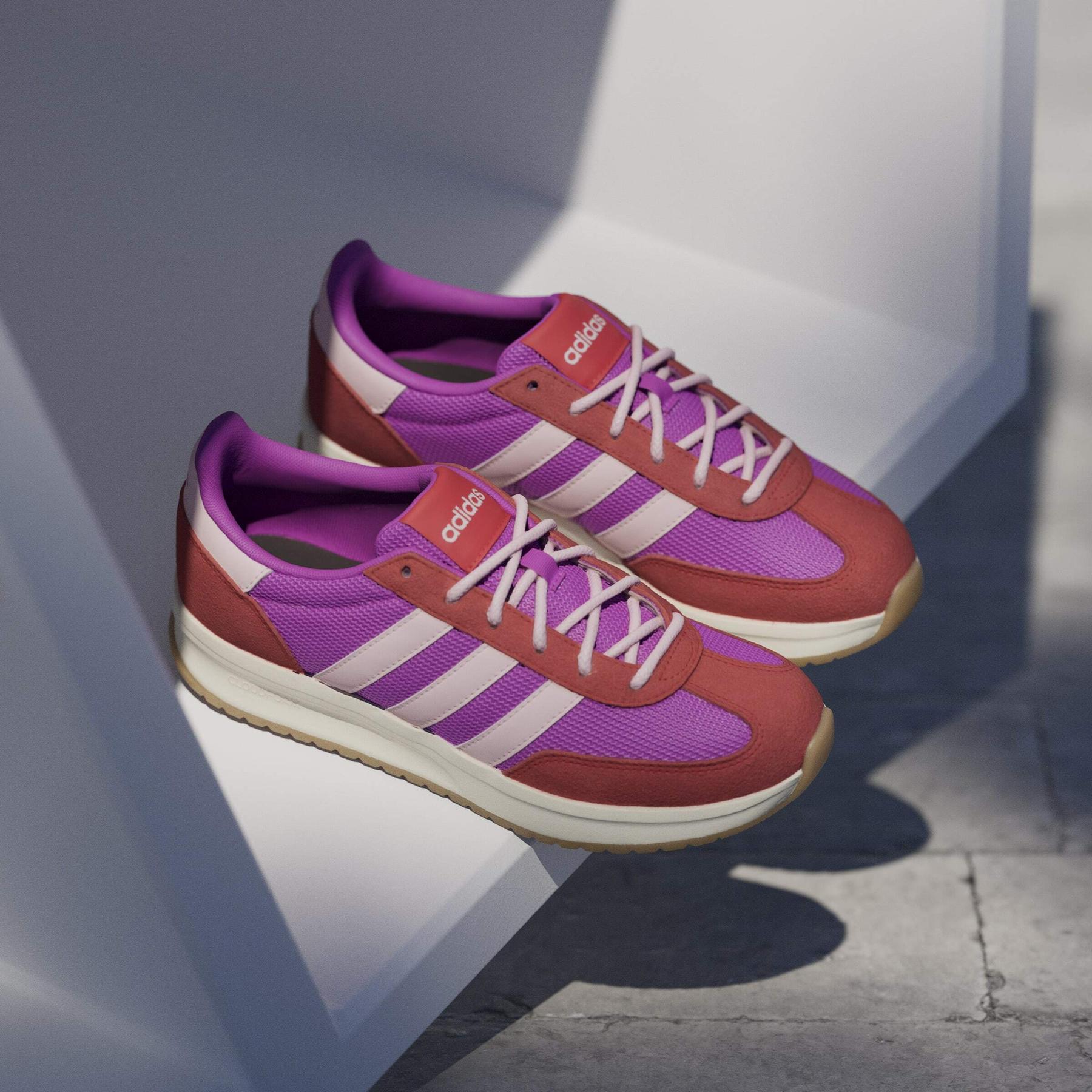 product/a/d/adidas_jr8615_18_footwear_photography_heromrktng_view_5-nw091725.jpg