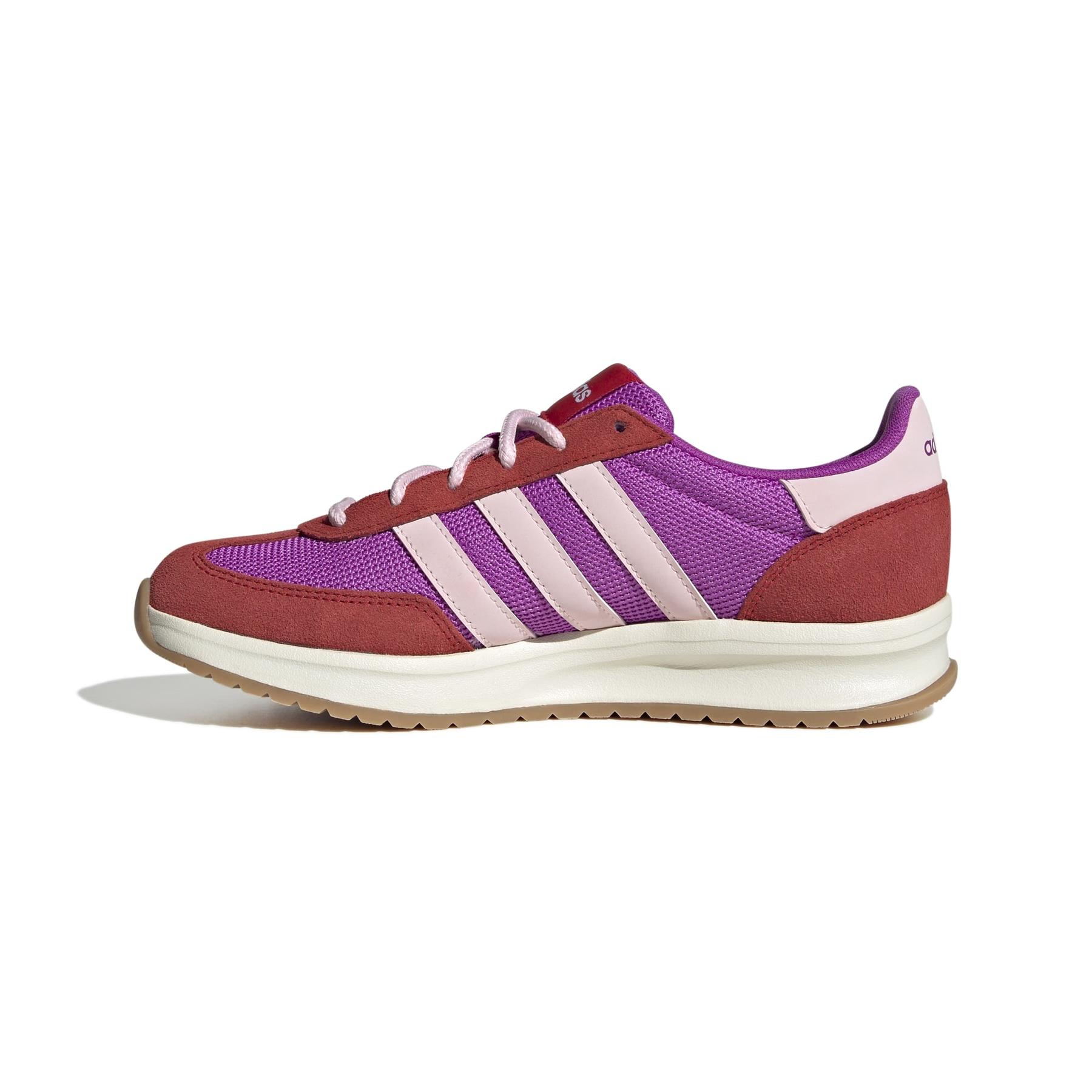 product/a/d/adidas_jr8615_5_footwear_photography_side_medial_center_view_white-nw091725.jpg