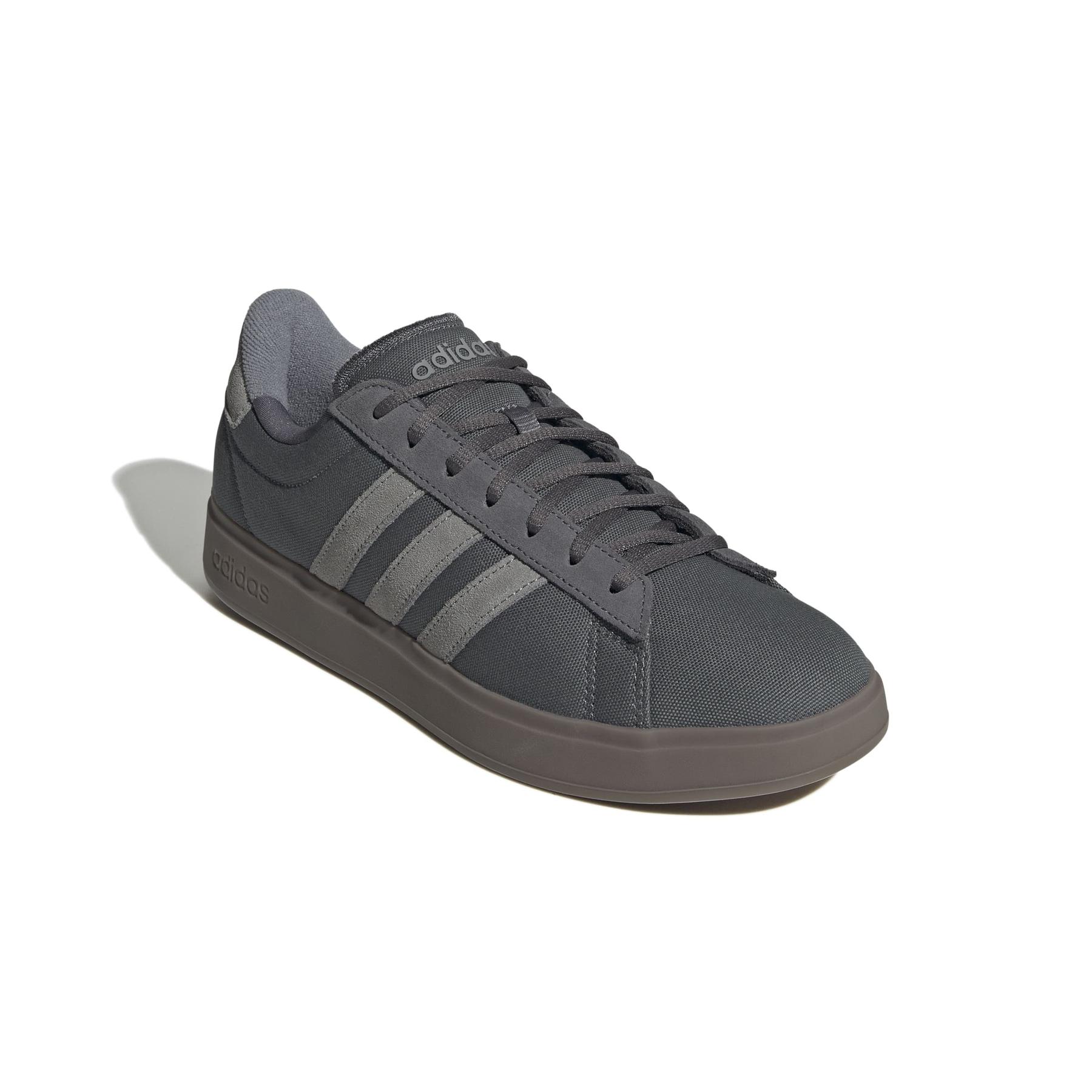 product/a/d/adidas_js1702_6_footwear_photography_front_lateral_top_view_white-nw091725.jpg
