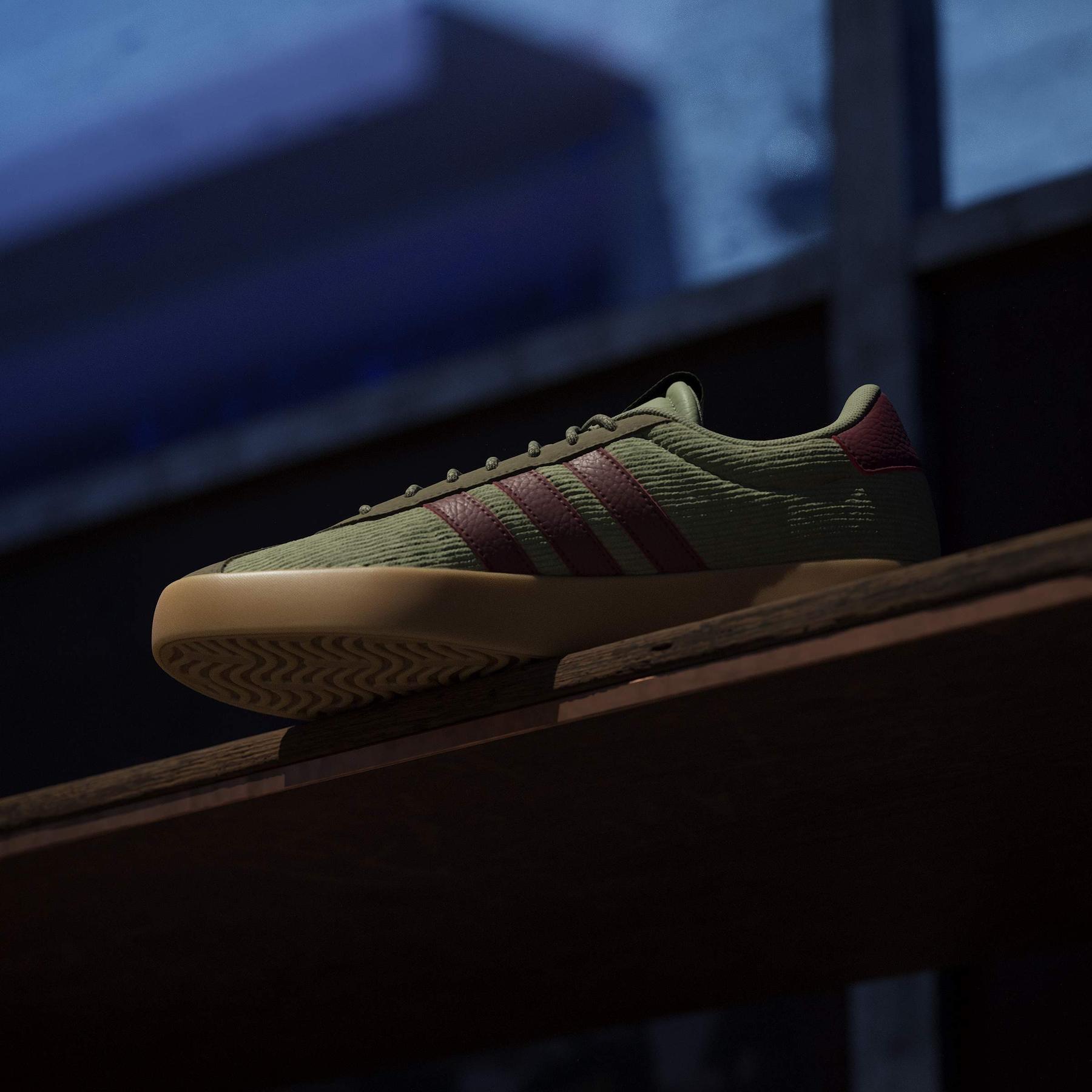 product/a/d/adidas_js2047_19_footwear_photography_heromrktng_view_7-nw091725.jpg