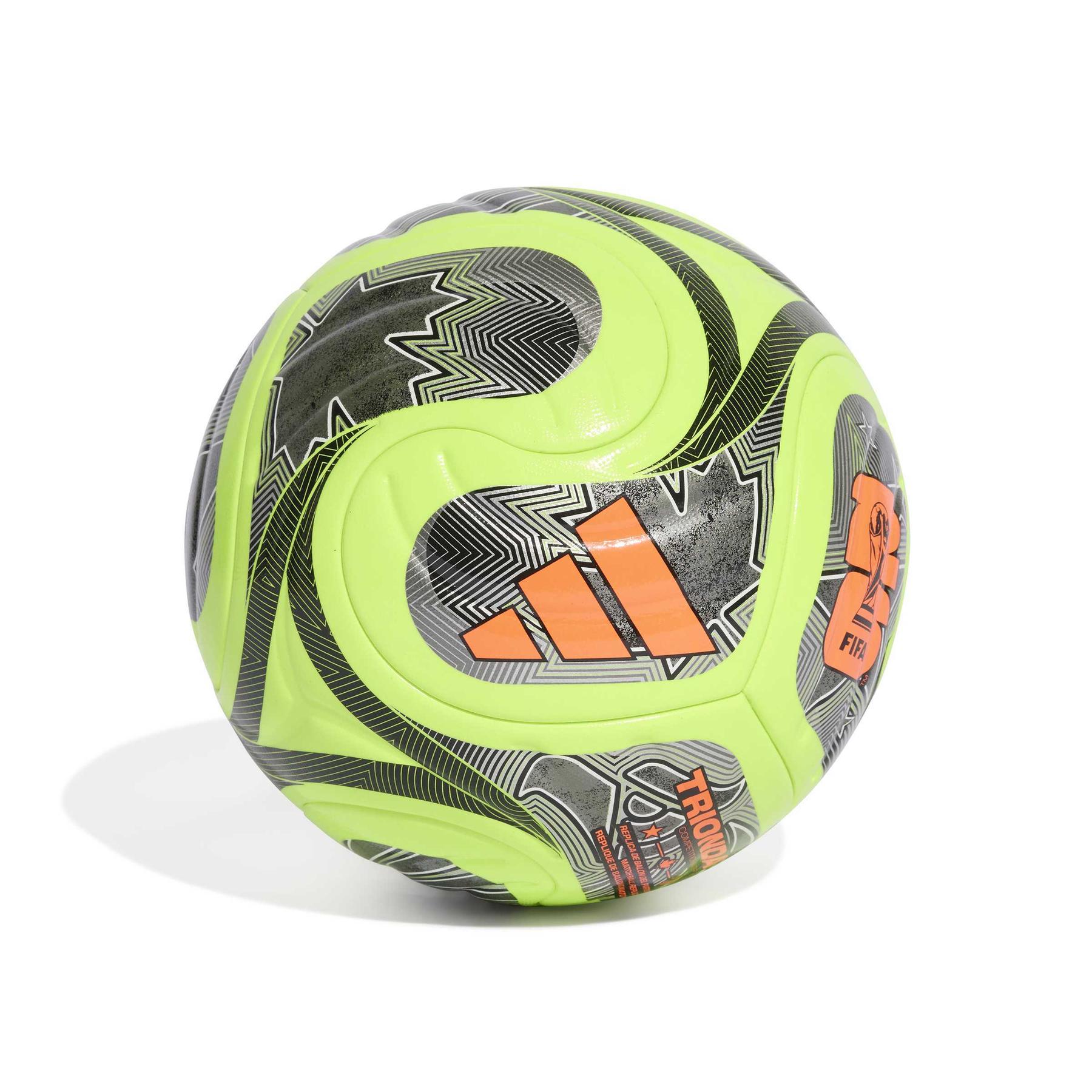 product/a/d/adidas_jv6223_2_hardware_photography_back_center_view_white.jpg
