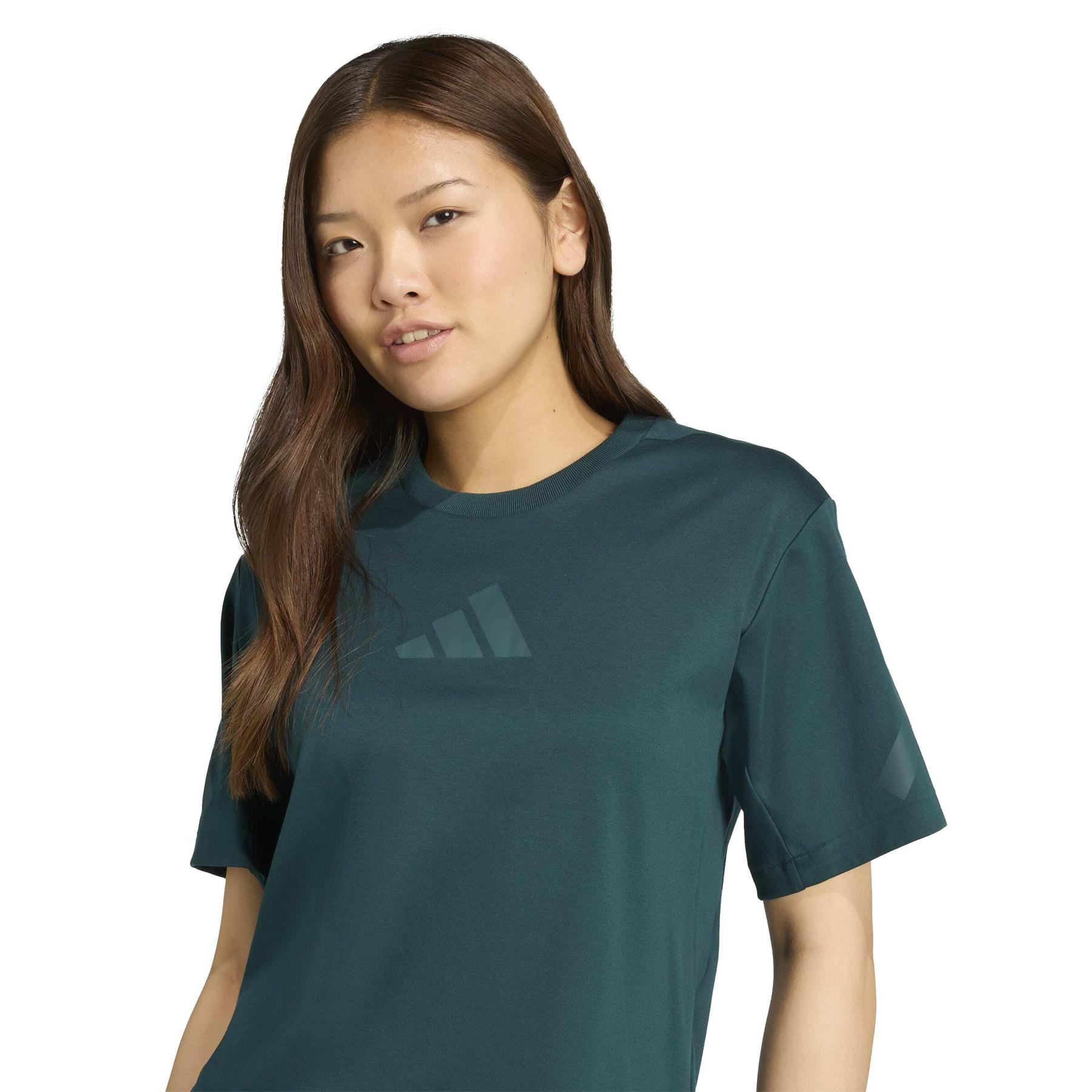 product/a/d/adidas_jw7752_5_apparel_on_model_detail_view_1_white.jpg