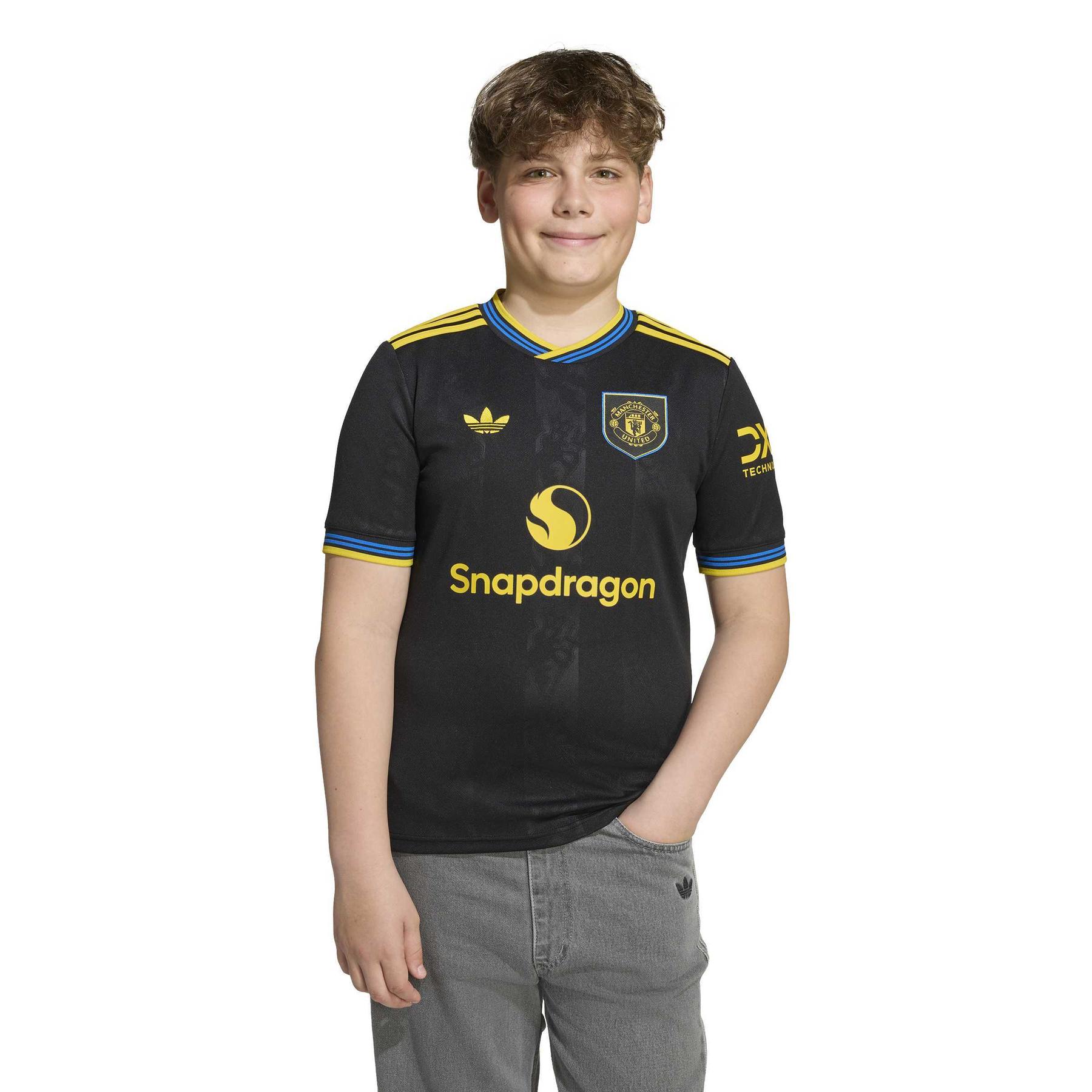 product/a/d/adidas_kd4227_3_apparel_on_model_standard_view_white.jpg