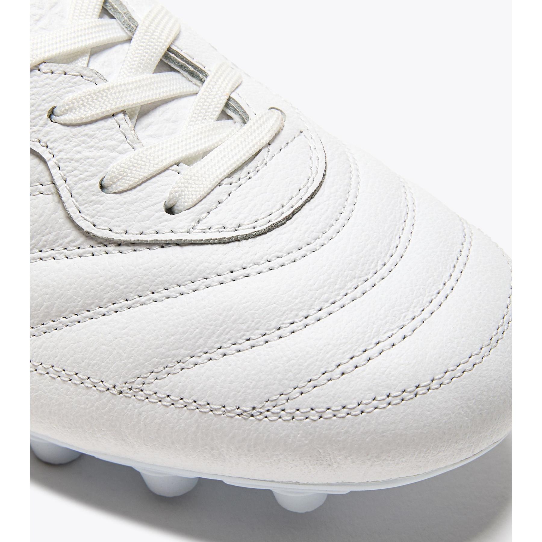 product/d/i/diadora_101.179595-c8001_blanc-saumon-frais_5.jpg