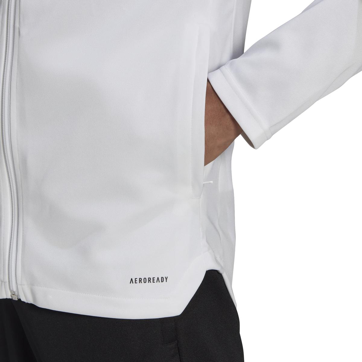 product/g/m/gm7309_app_on-model_detail-1_white.jpg
