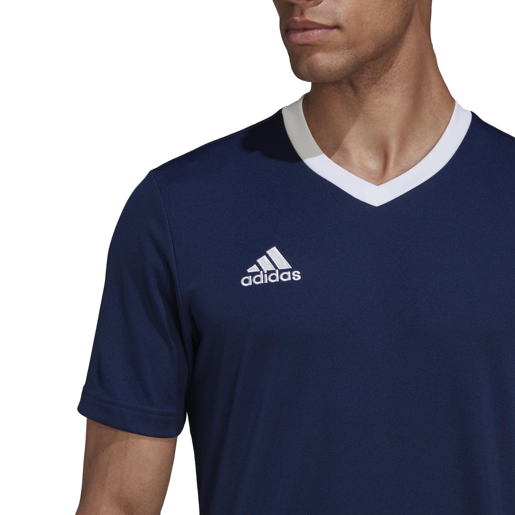 product/h/e/he1575_app_on-model_detail-1_white_1645106908.jpg