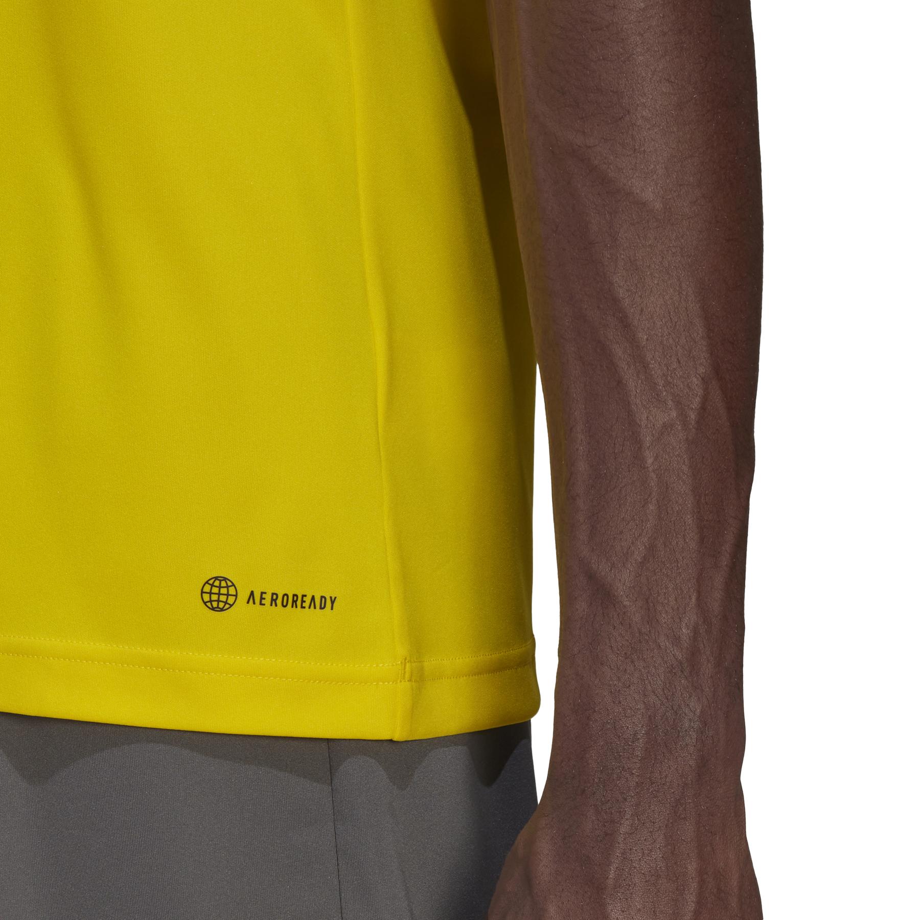 product/h/i/hi2122_app_on-model_detail-2_white_1645112094.jpg