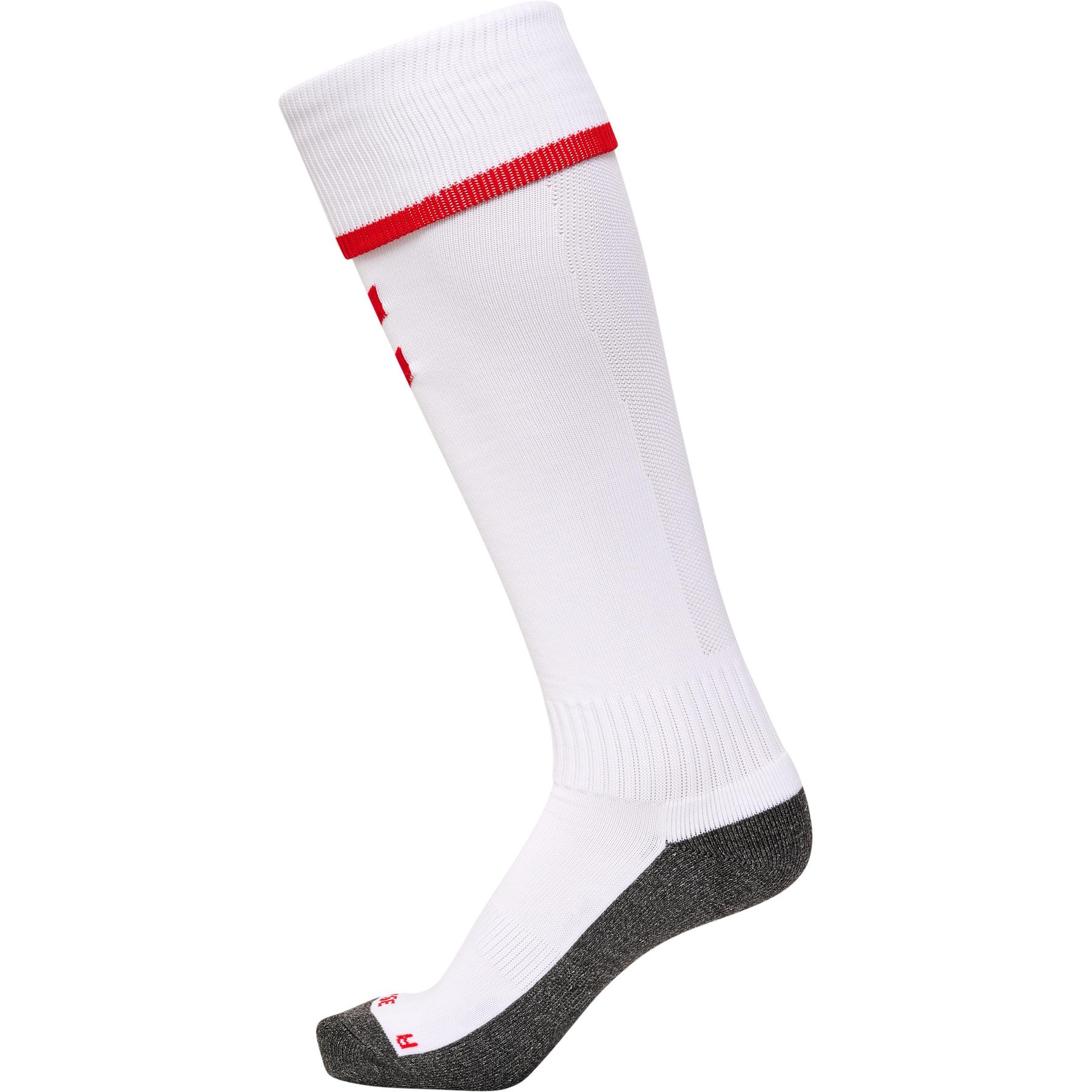 product/h/u/hummel_226908-9402_white-true-red_1.jpg
