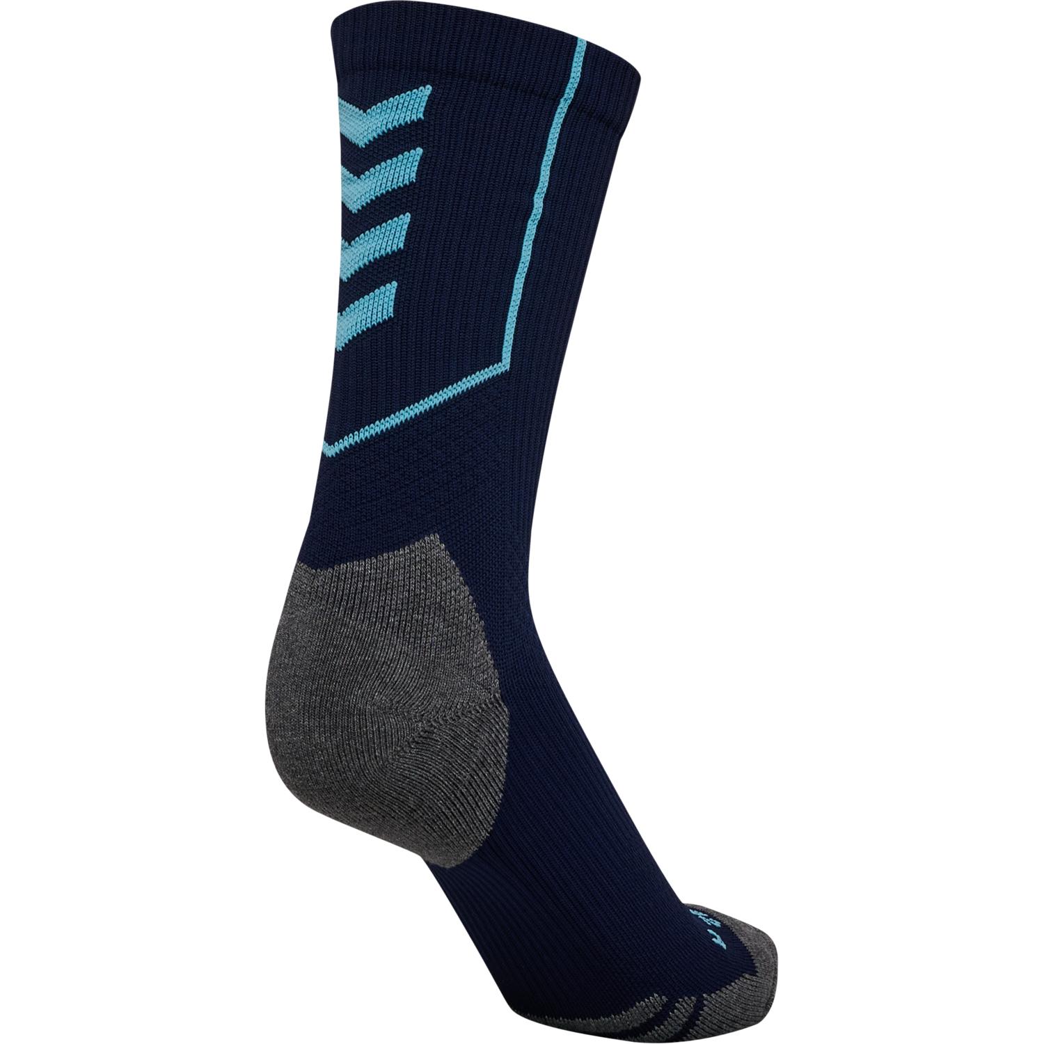 product/h/u/hummel_231587-7553_marine-blue-fish_3.jpg