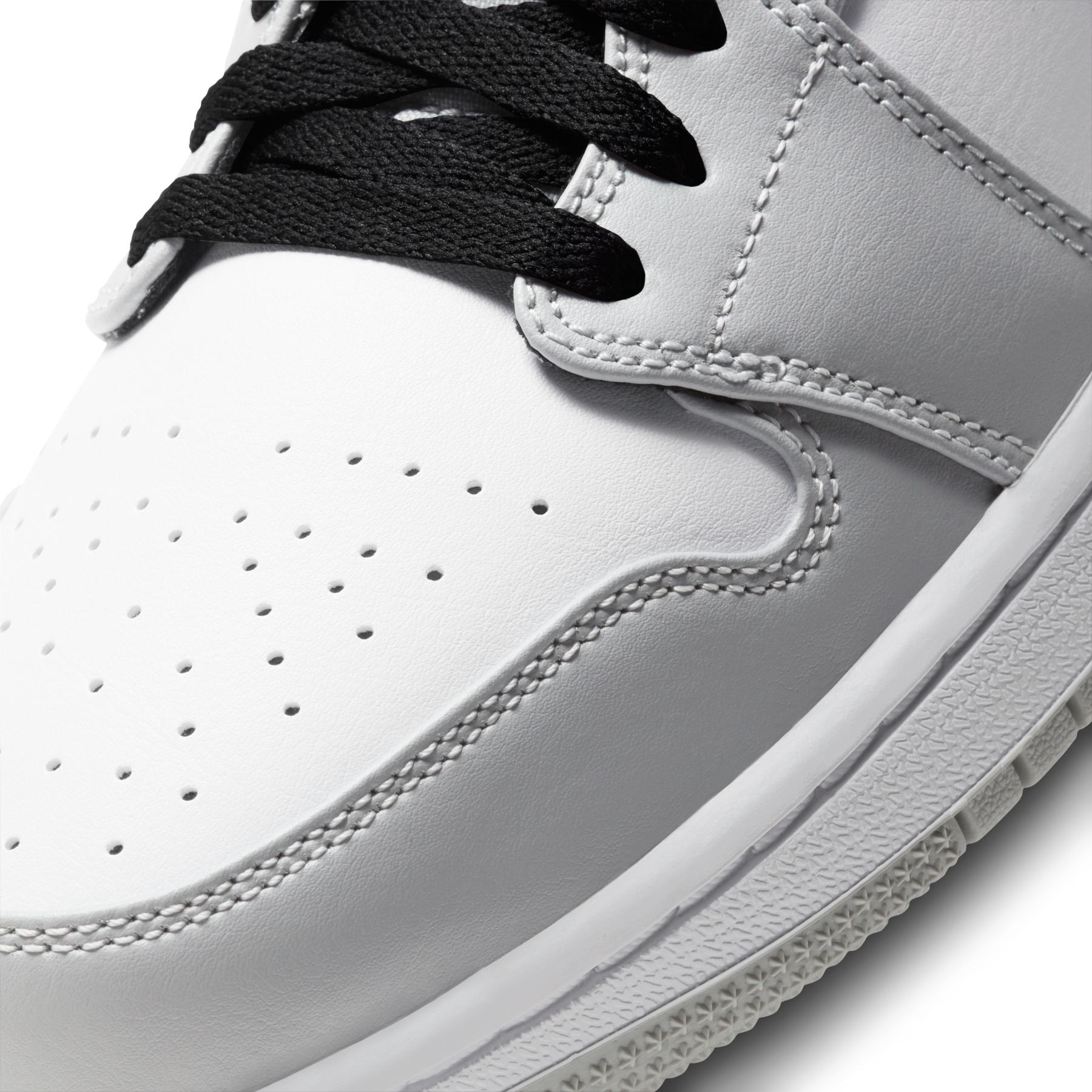 product/n/i/nike_554724-092-phsyd001.jpg