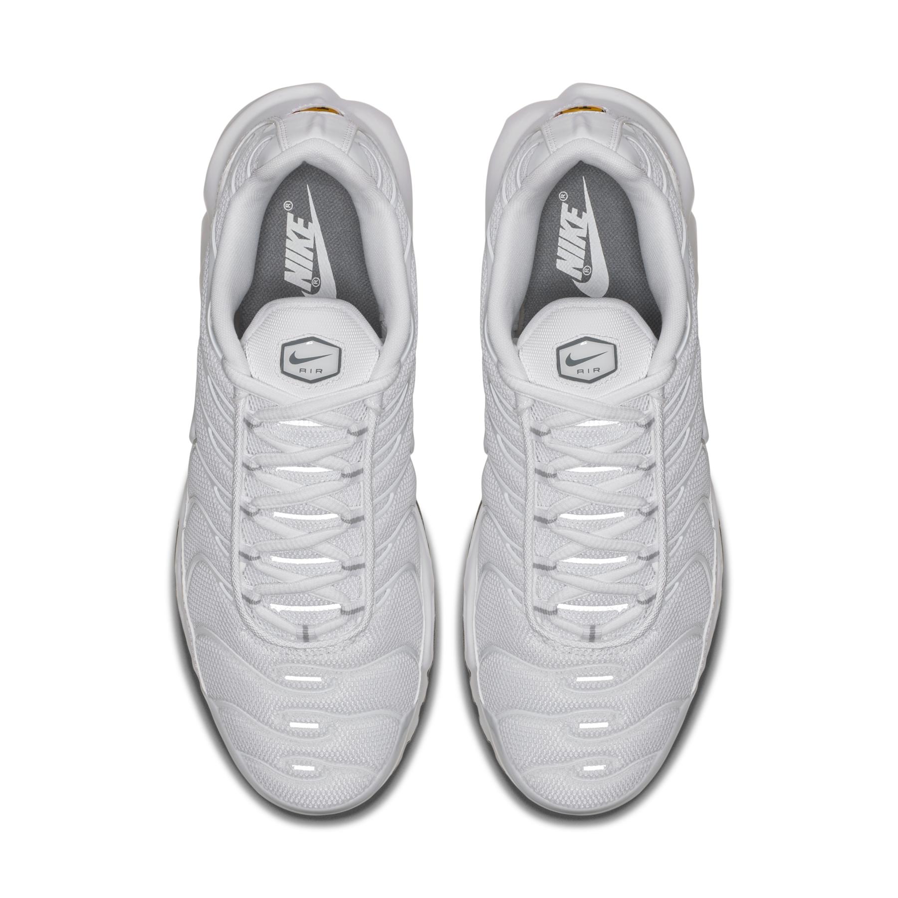 product/n/i/nike_604133-139-phcth001.jpg