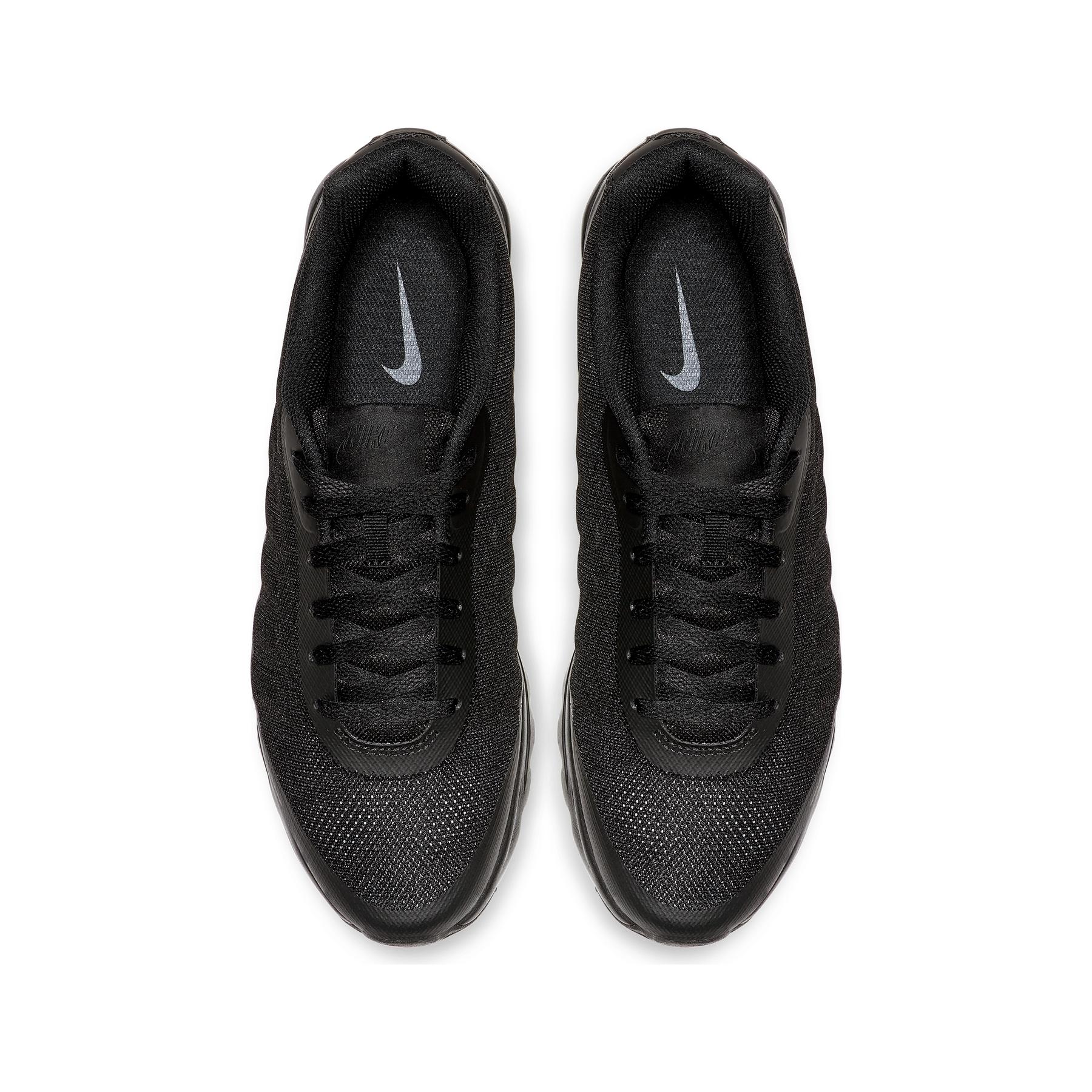 product/n/i/nike_749680-001-phcth001.jpg