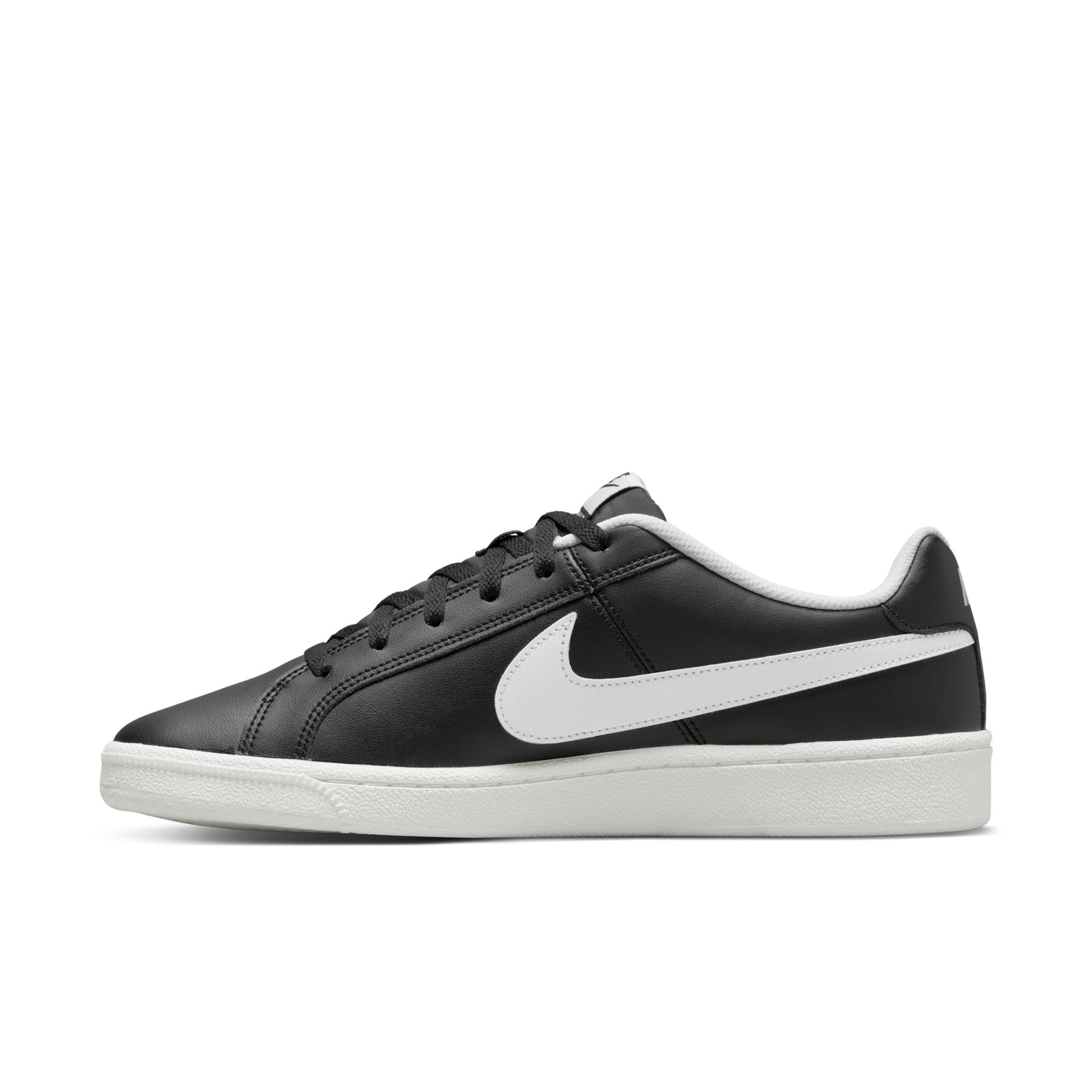 product/n/i/nike_749747-010-phslh001.jpg