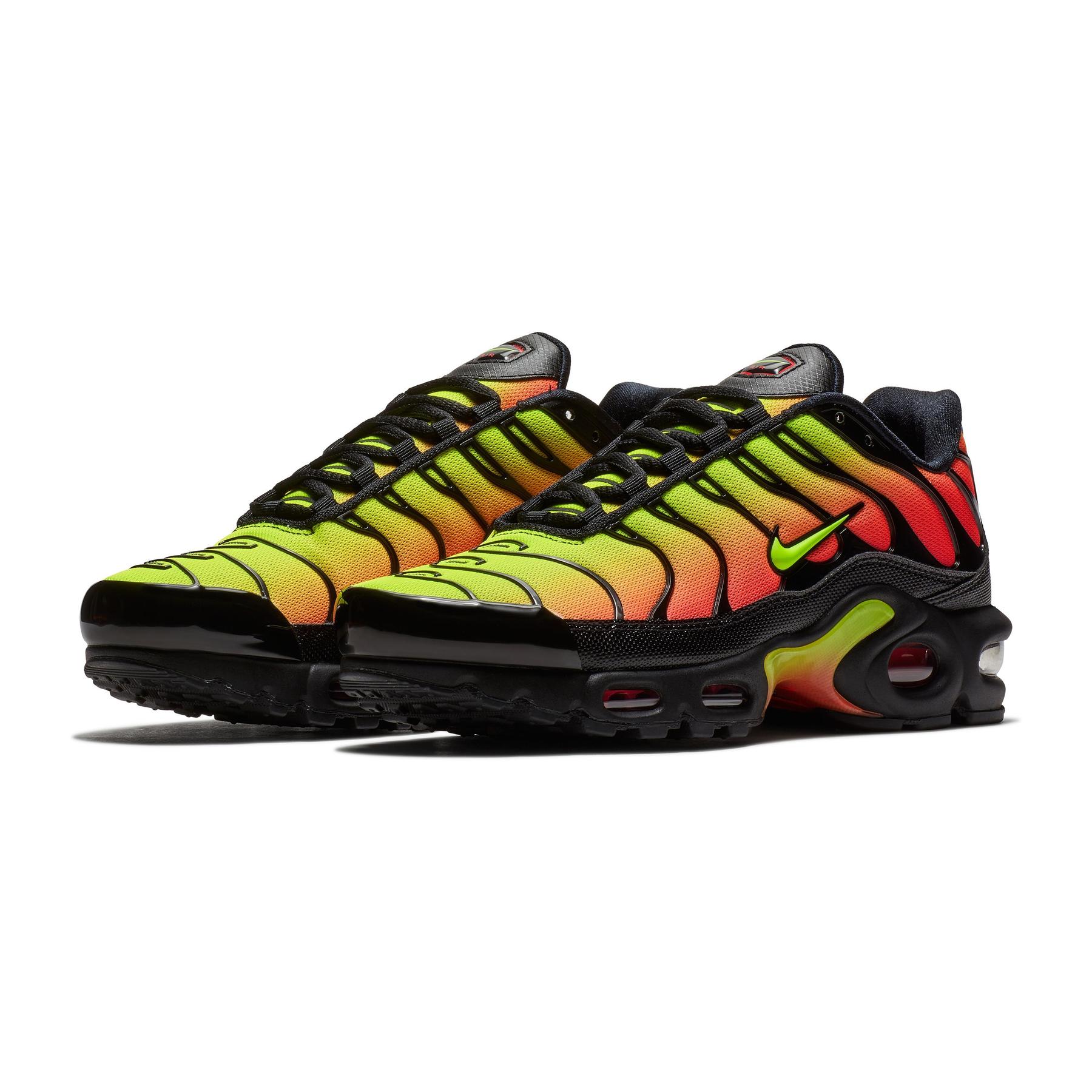 product/n/i/nike_aq9979-001-phcfh001-ss25.jpg
