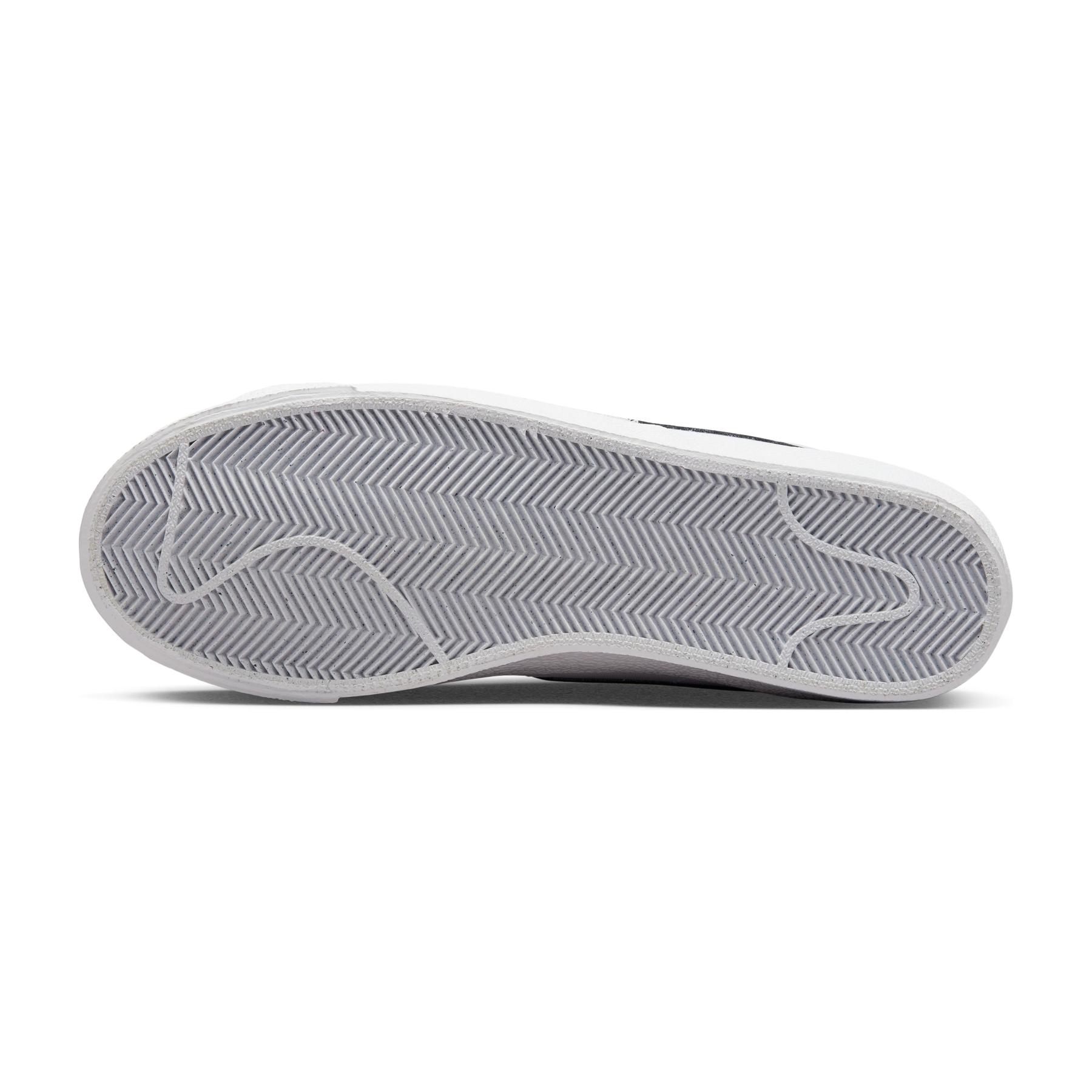 product/n/i/nike_bq6806-121-phsuh000.jpg